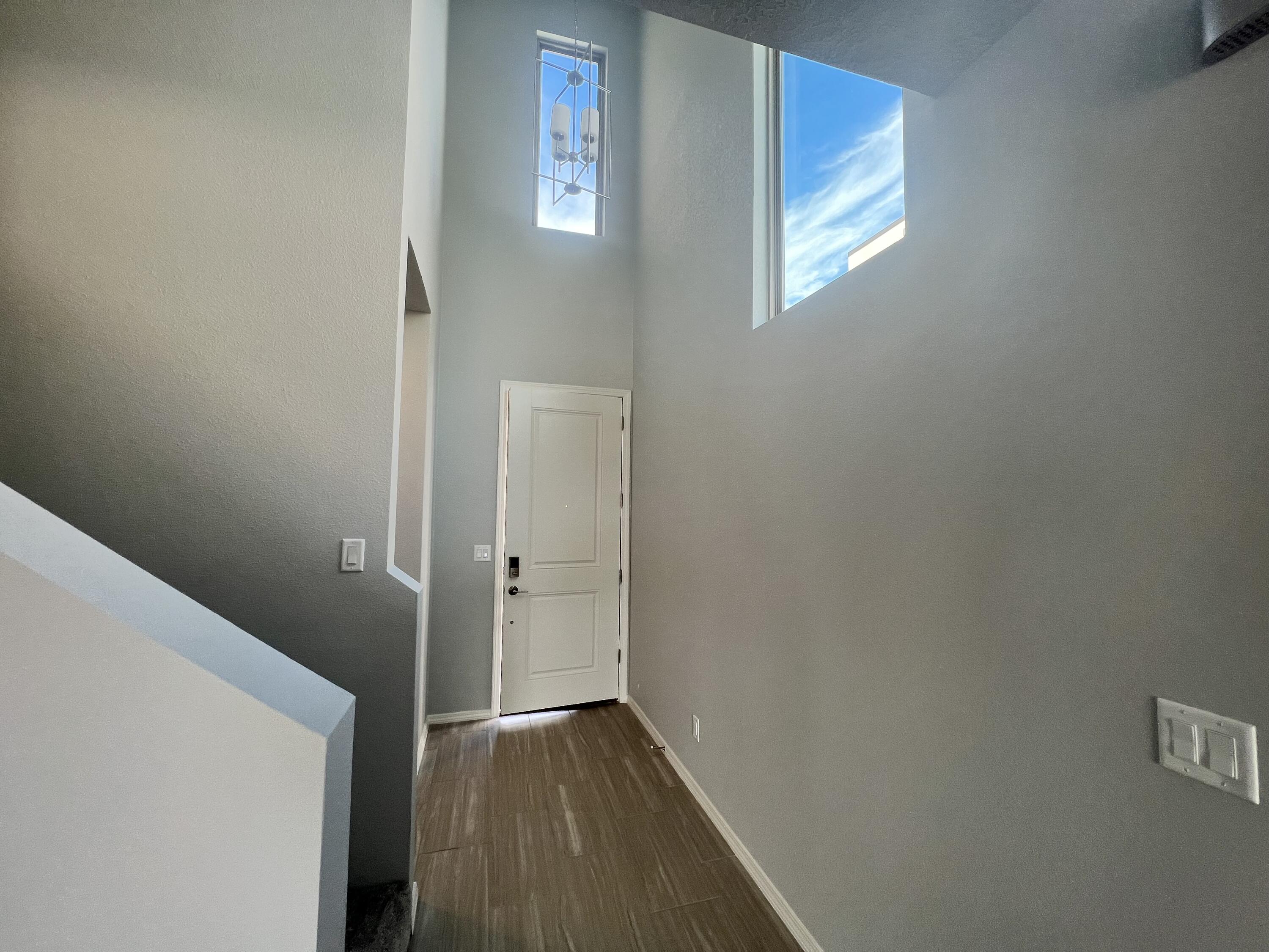 4393 Lauren Loop NE