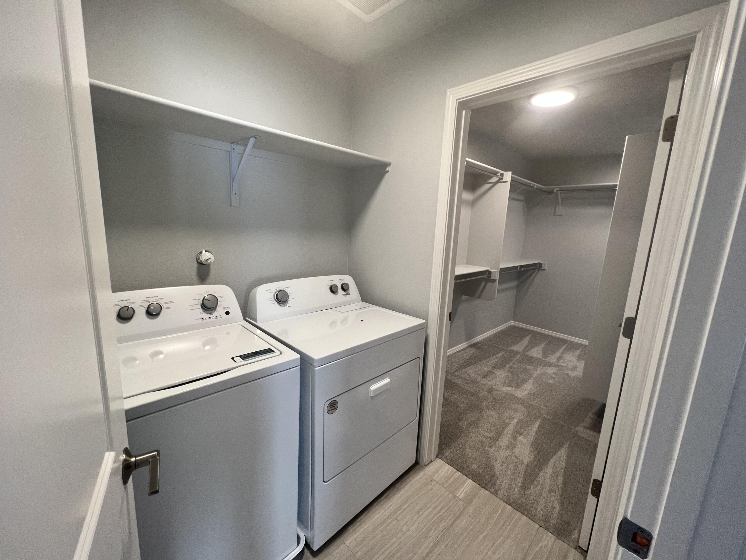 4393 Lauren Loop NE