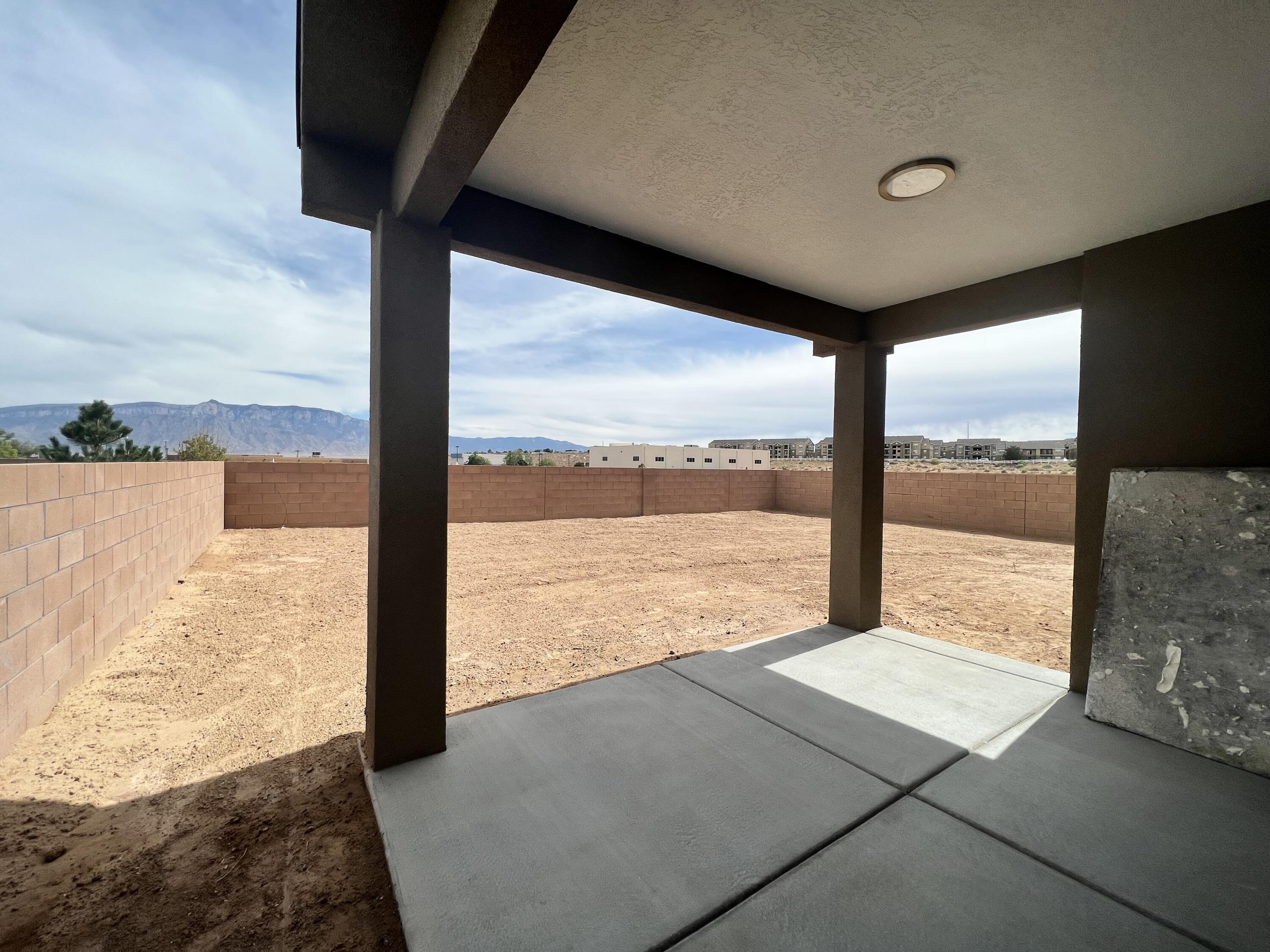 4393 Lauren Loop NE