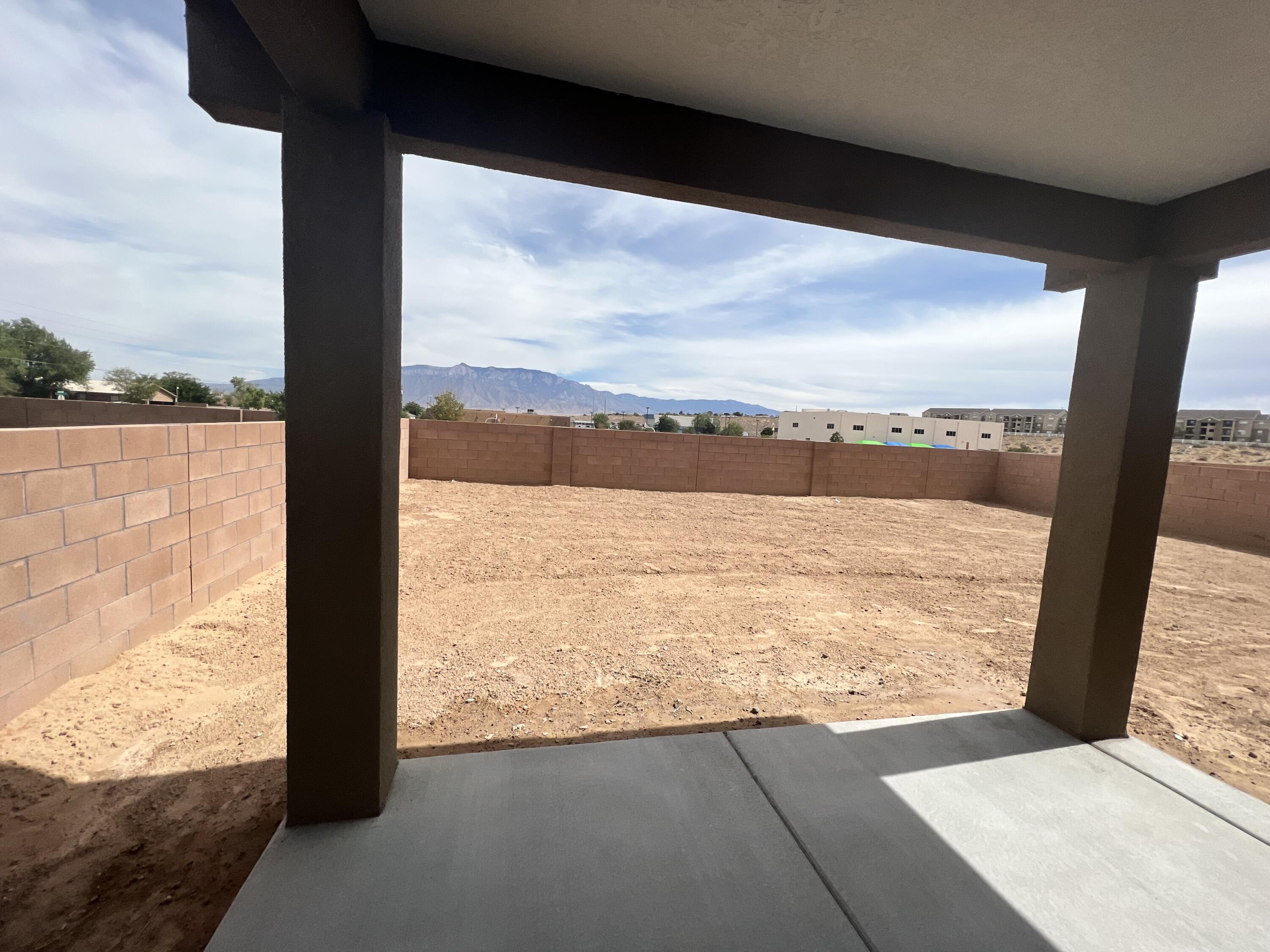 4393 Lauren Loop NE