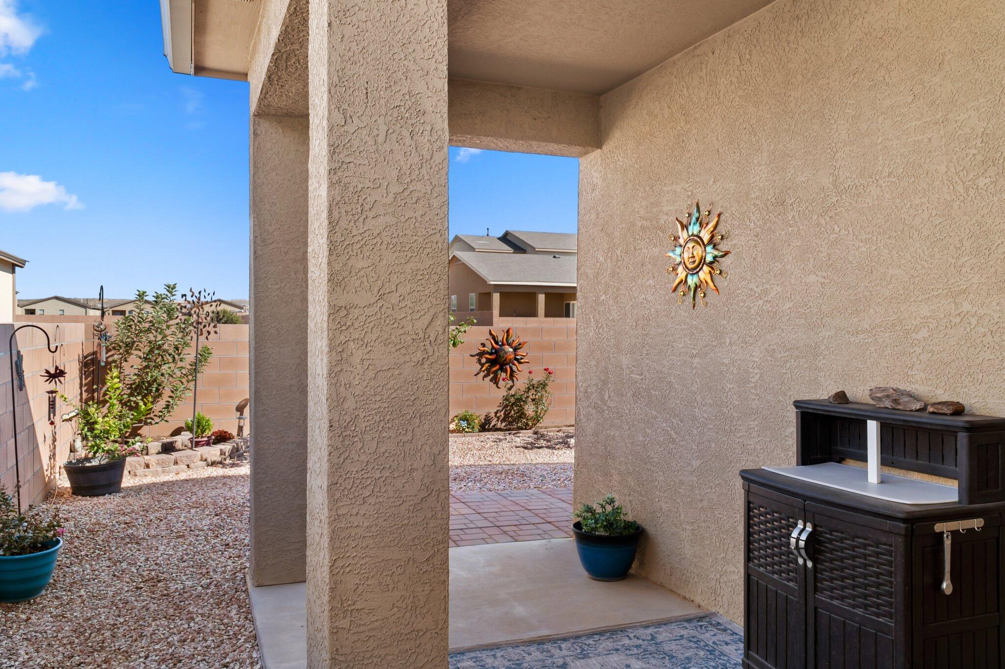 2148 Solitaire Street NE