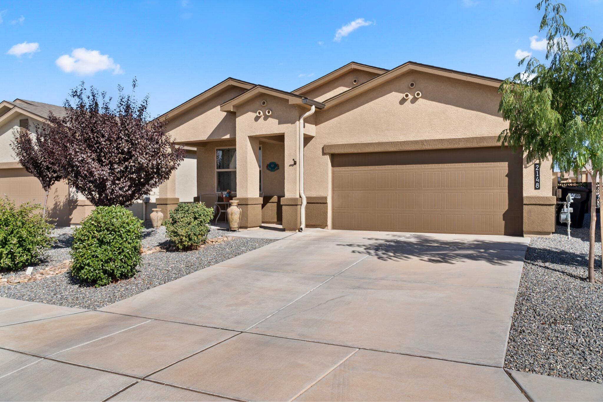 2148 Solitaire Street NE