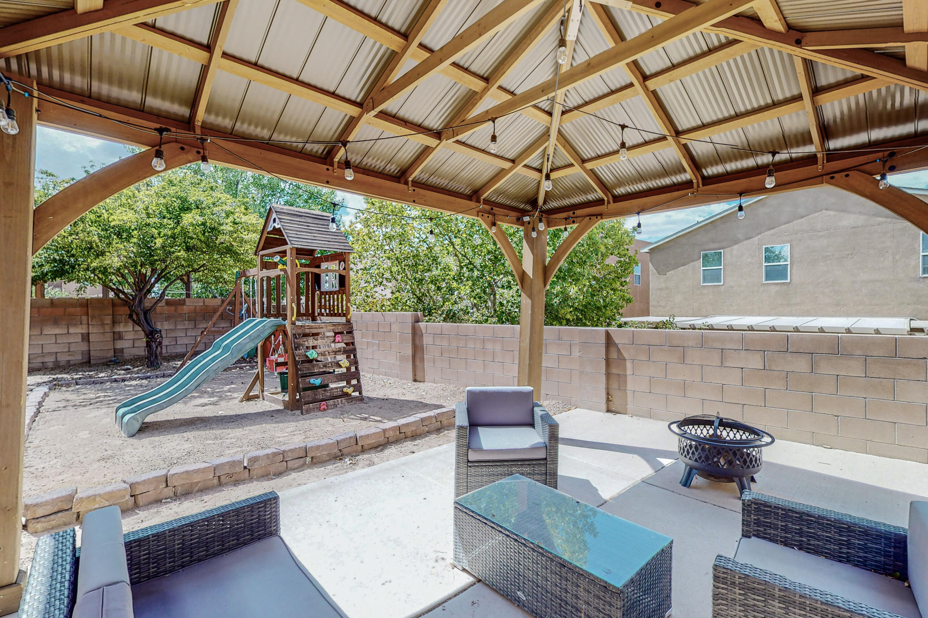 7319 Hearthstone Road NW