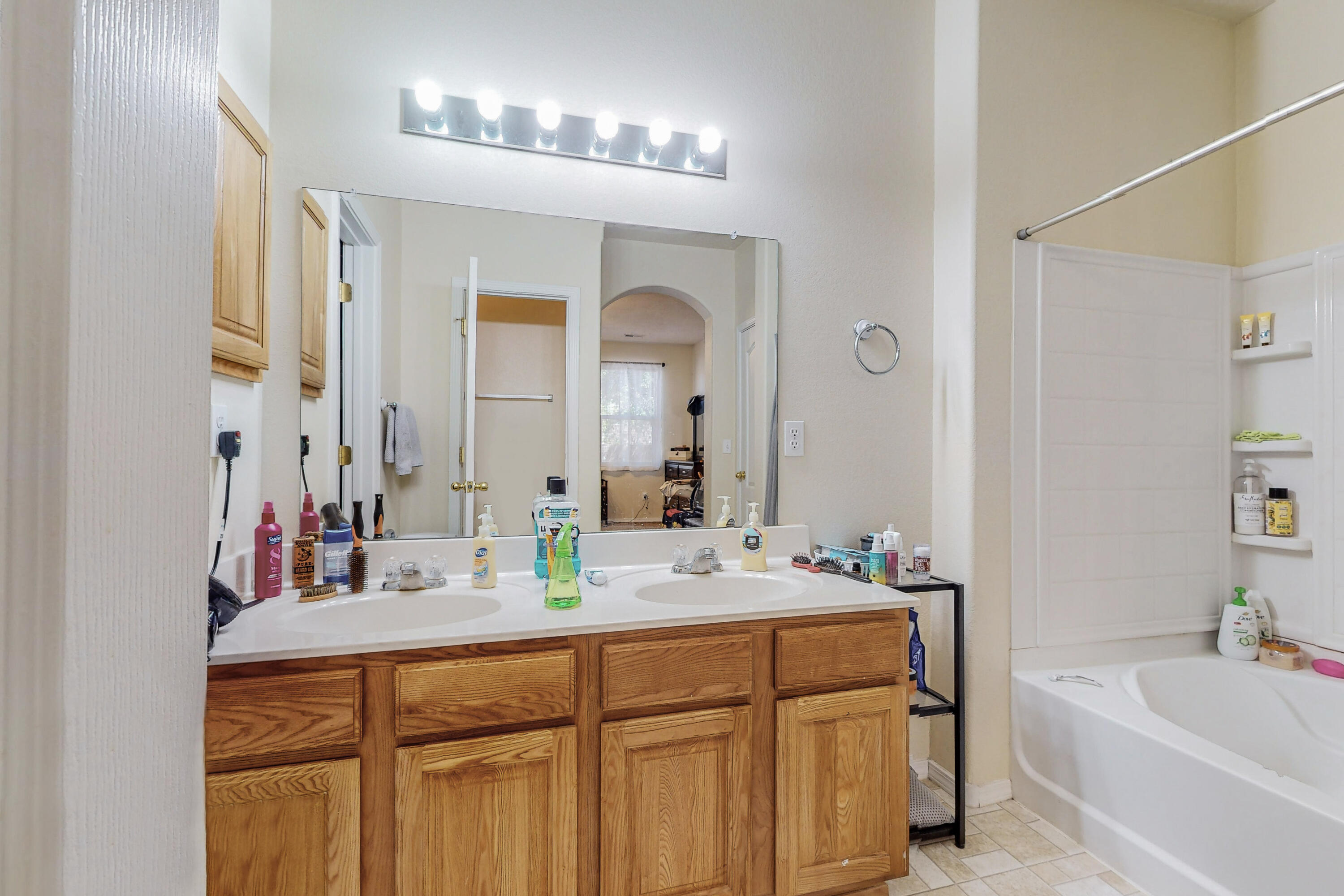 7319 Hearthstone Road NW