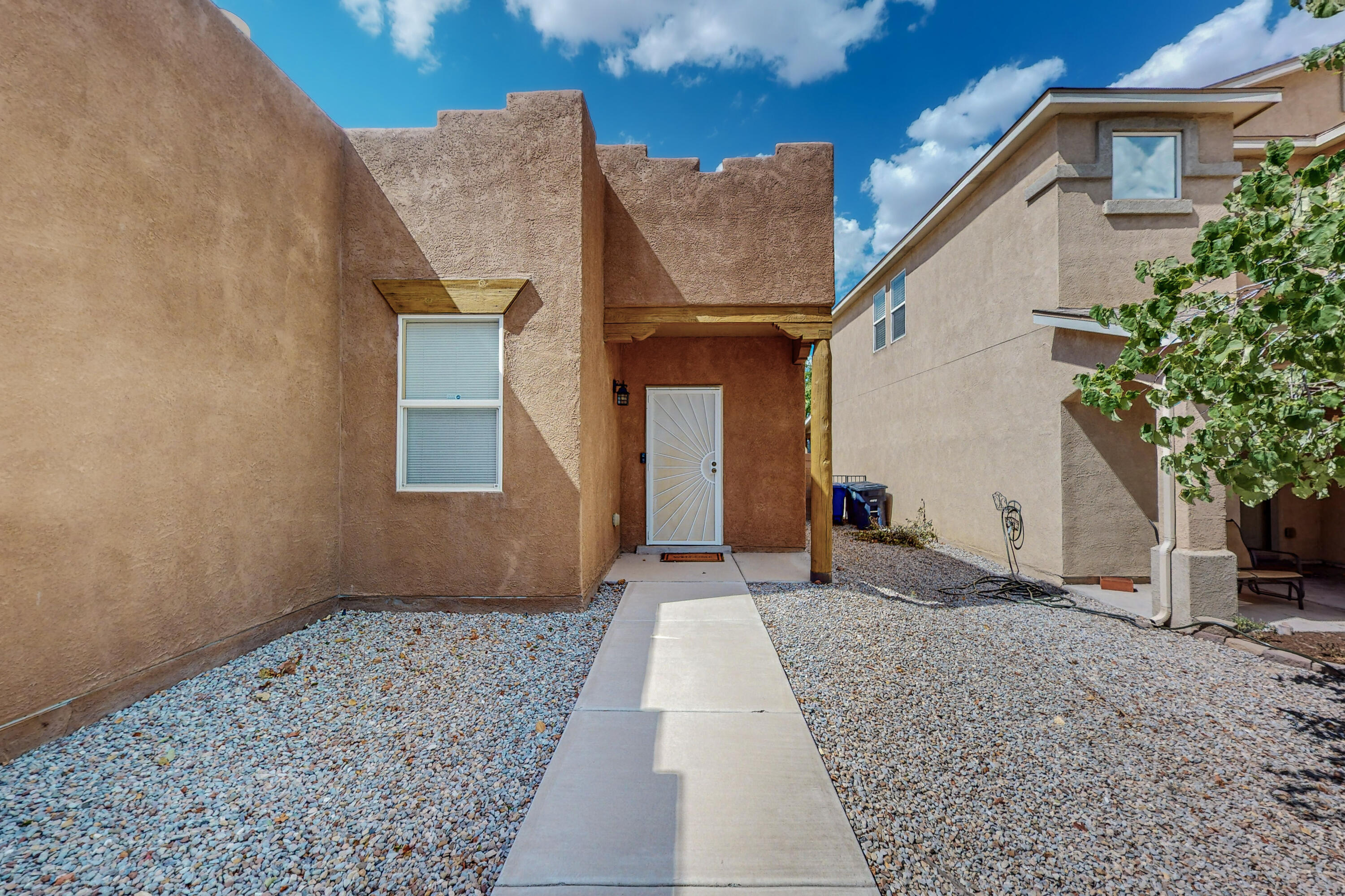 7319 Hearthstone Road NW