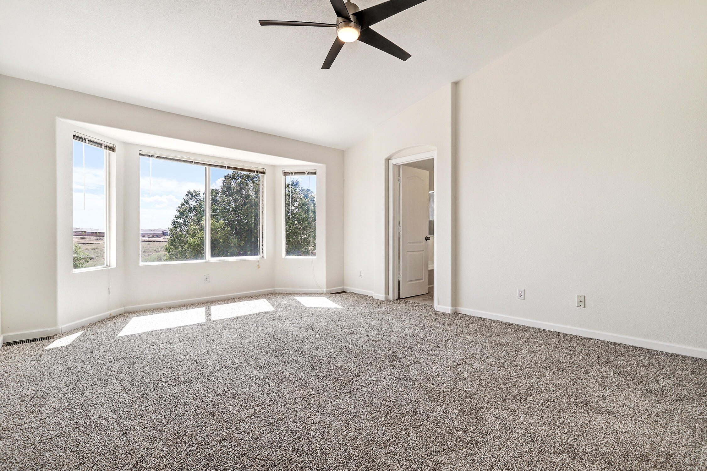 7868 Latir Mesa Road NW