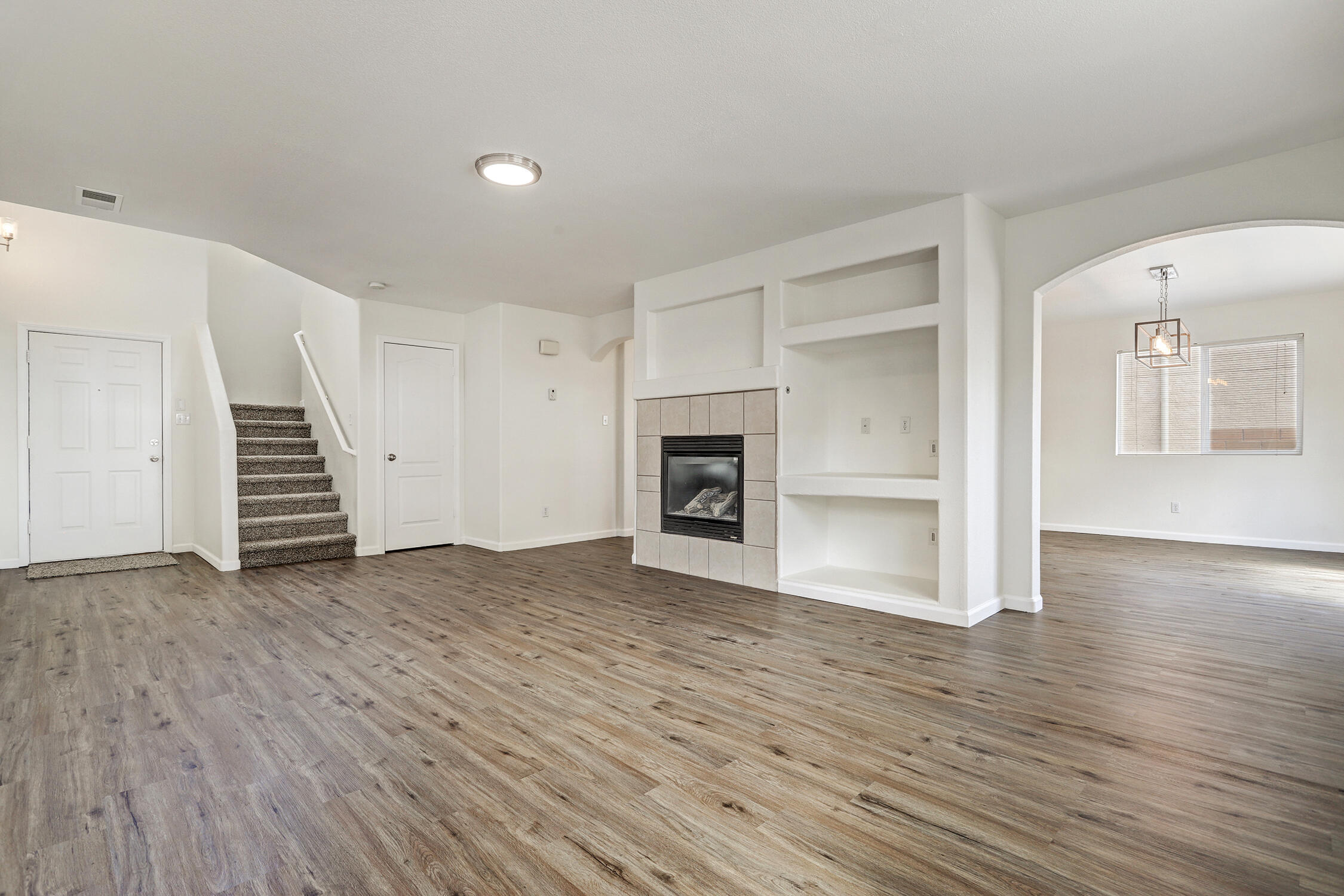 7868 Latir Mesa Road NW