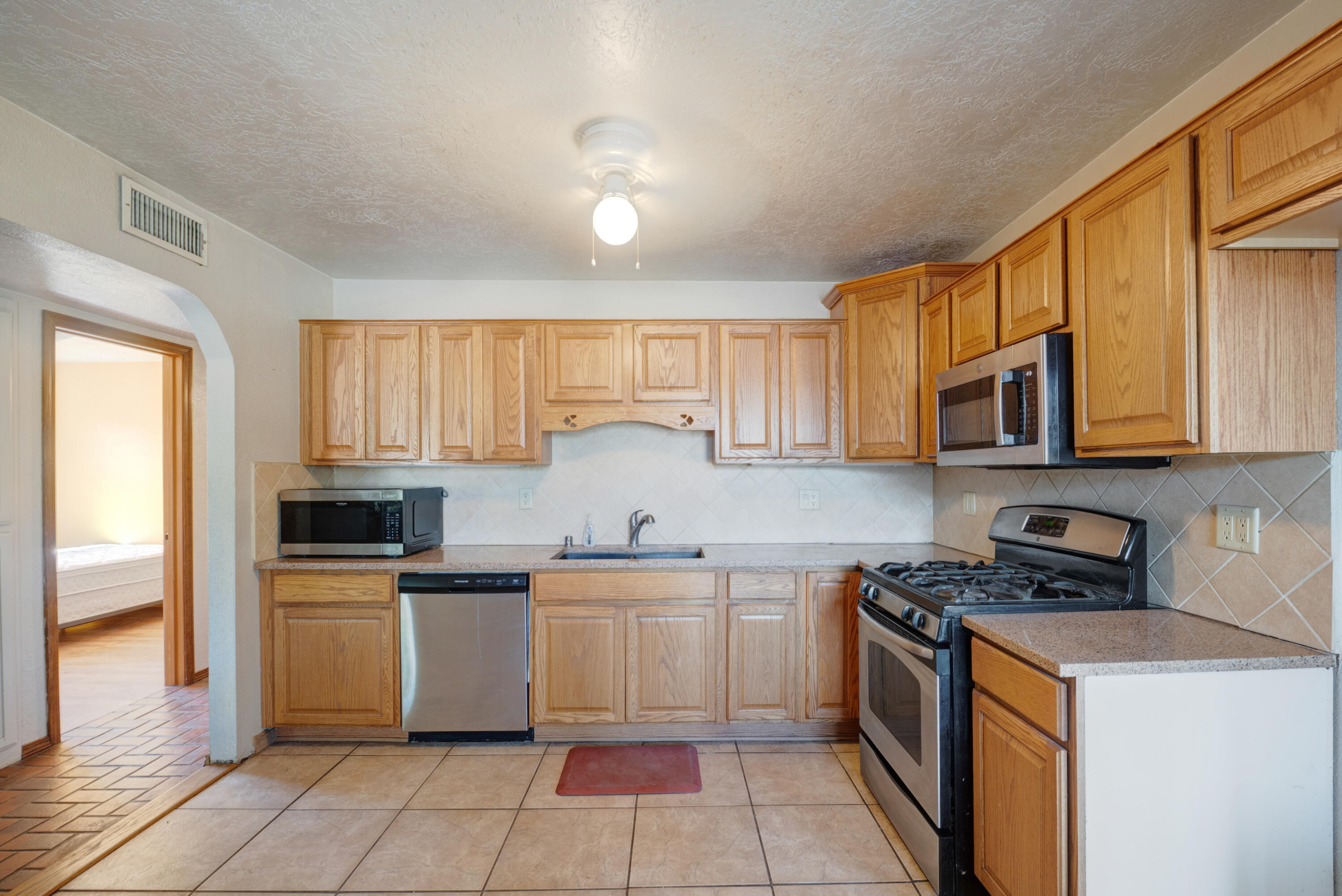 4609 Norma Drive NE