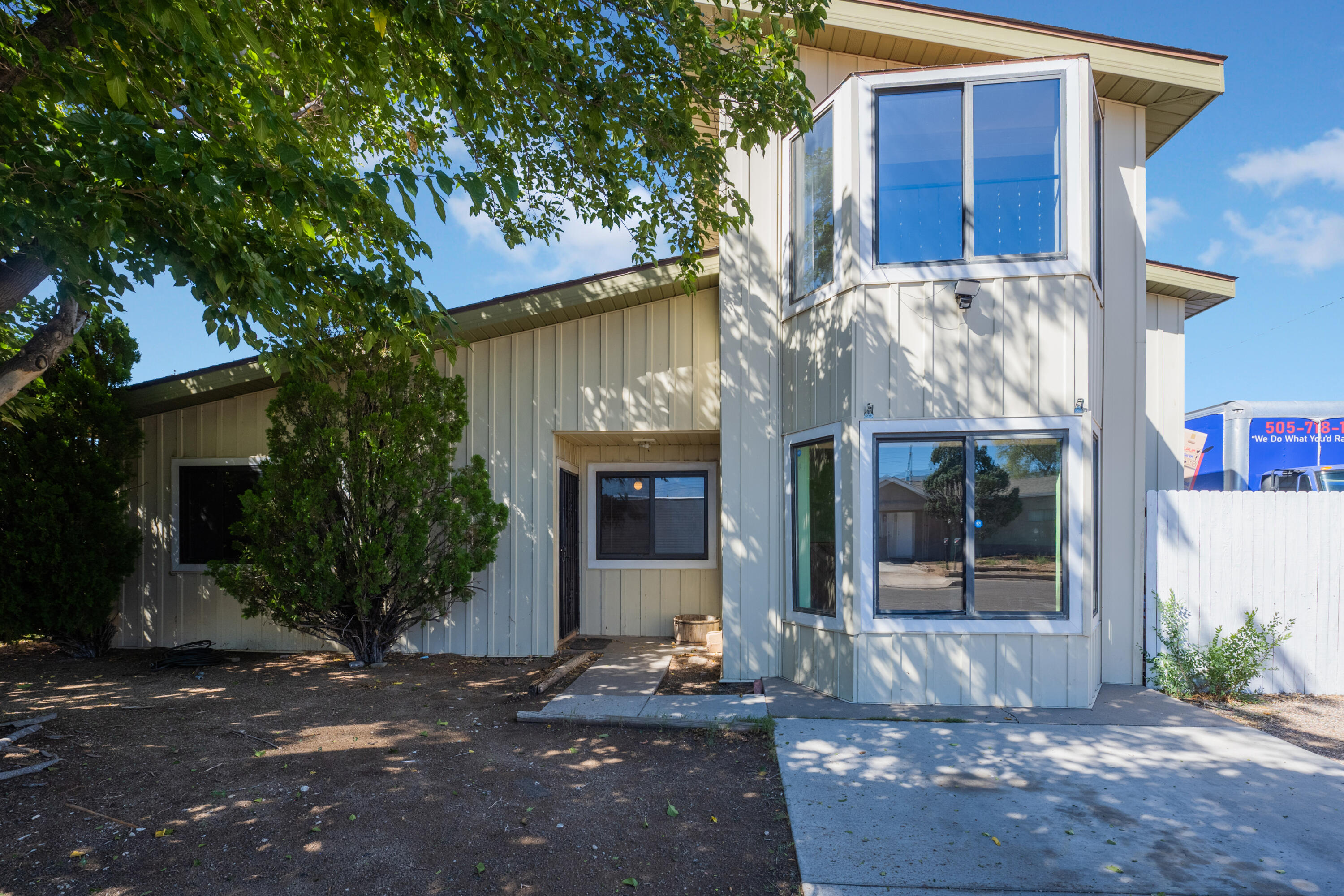 4609 Norma Drive NE