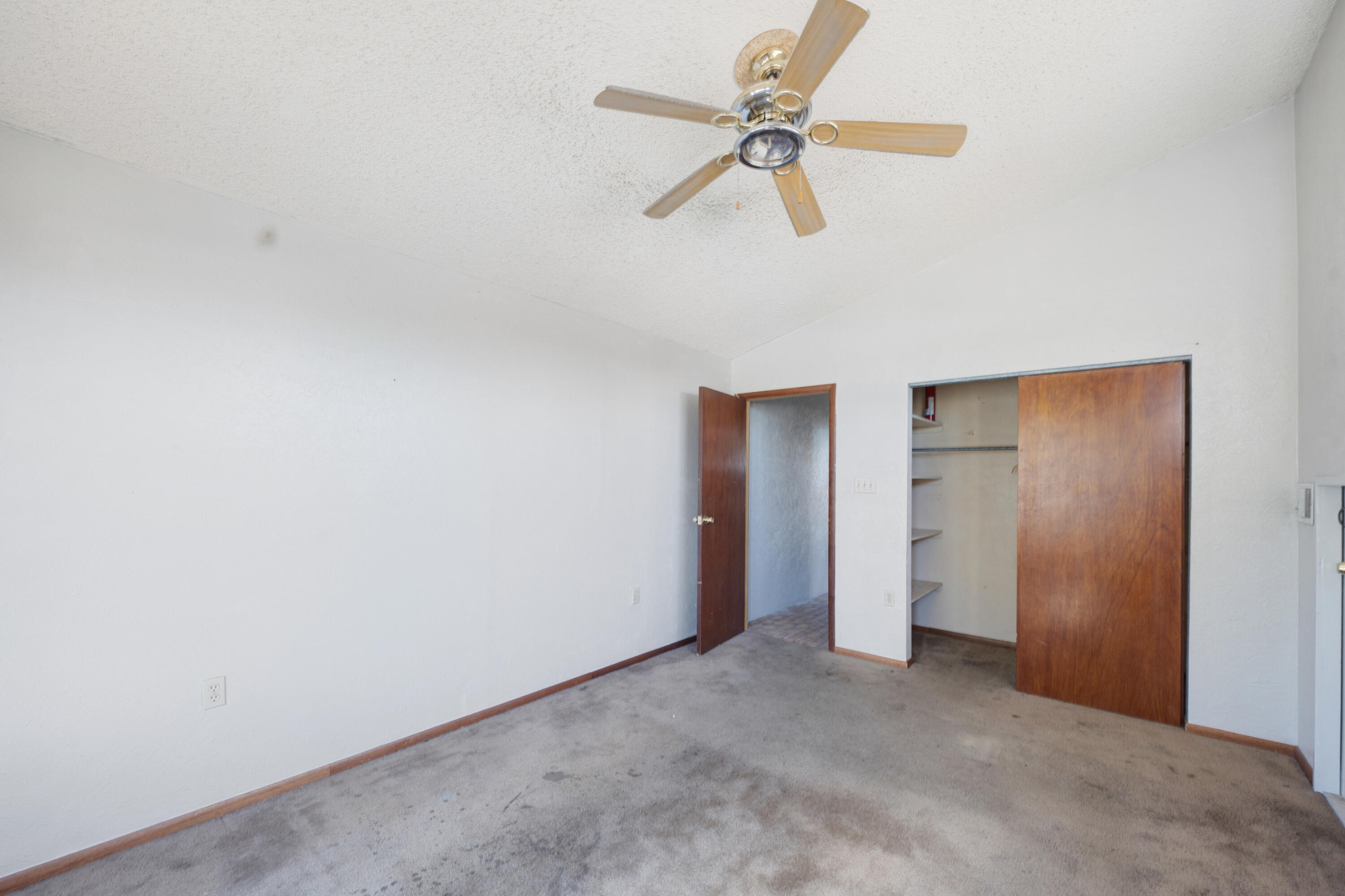4609 Norma Drive NE