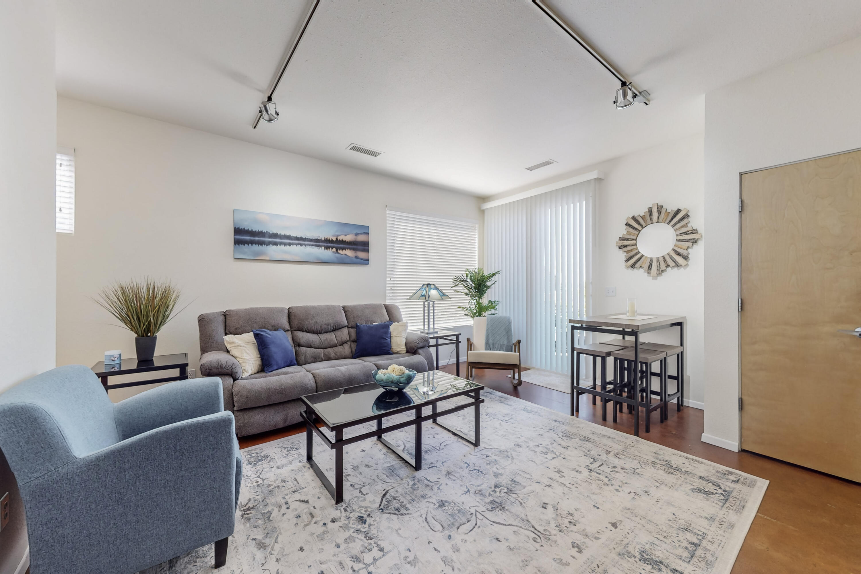 1101 Dr Martin Luther King Jr Avenue NE 3