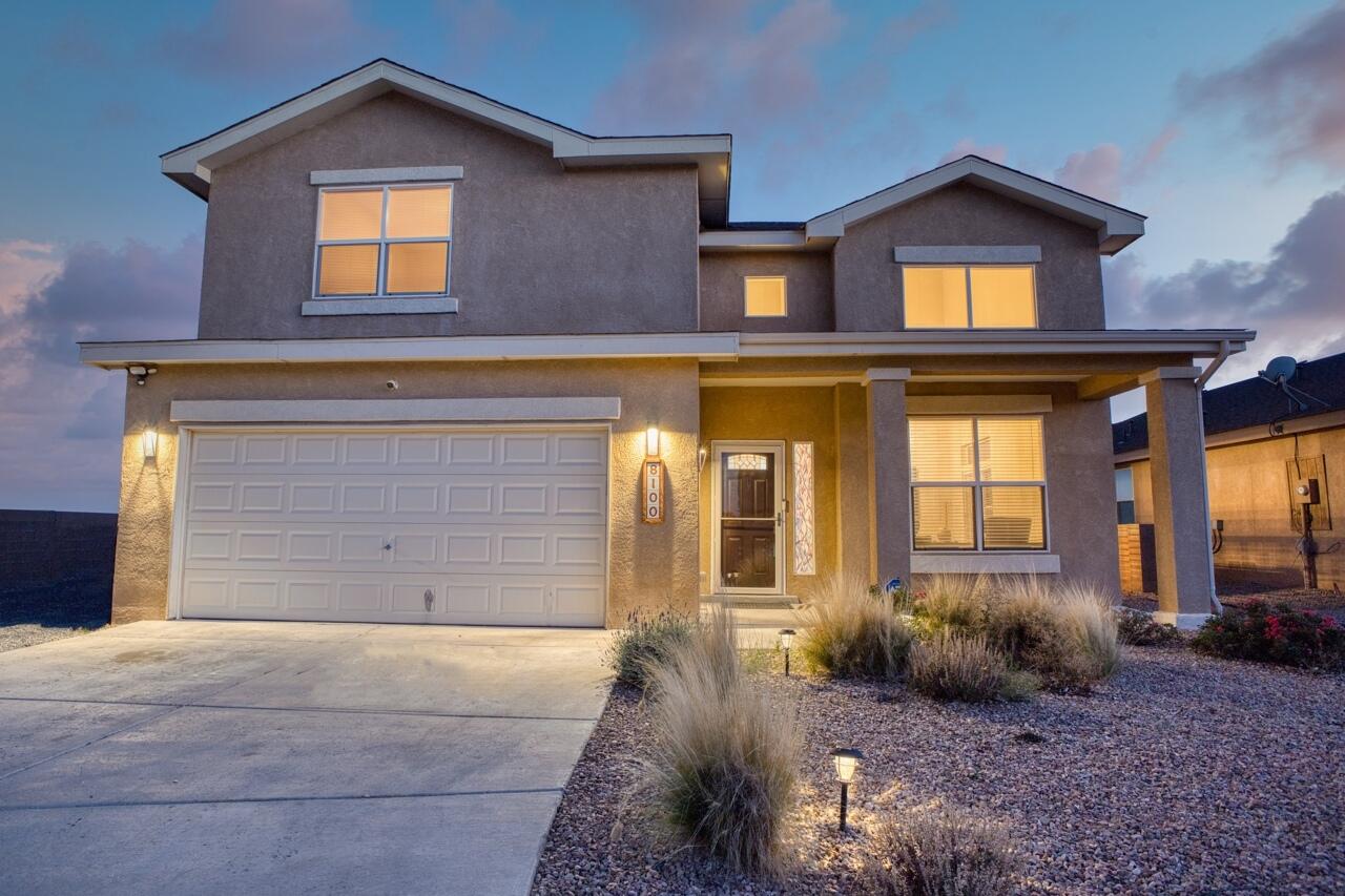 8100 Ventana Azul Avenue NW