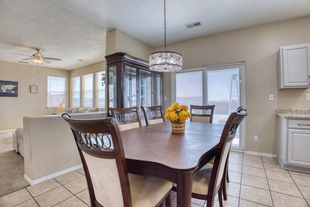 8100 Ventana Azul Avenue NW