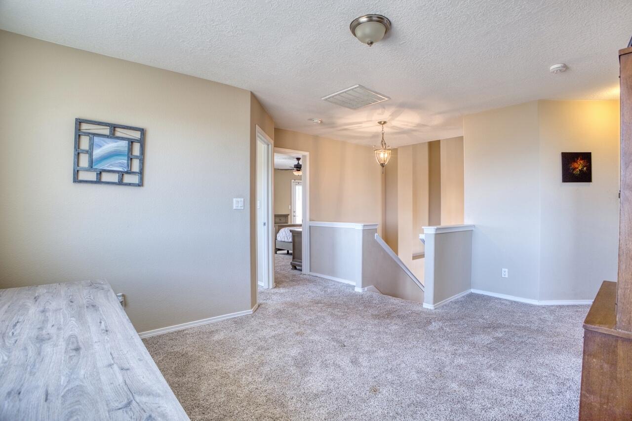 8100 Ventana Azul Avenue NW