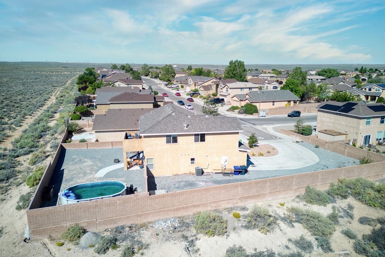 8100 Ventana Azul Avenue NW