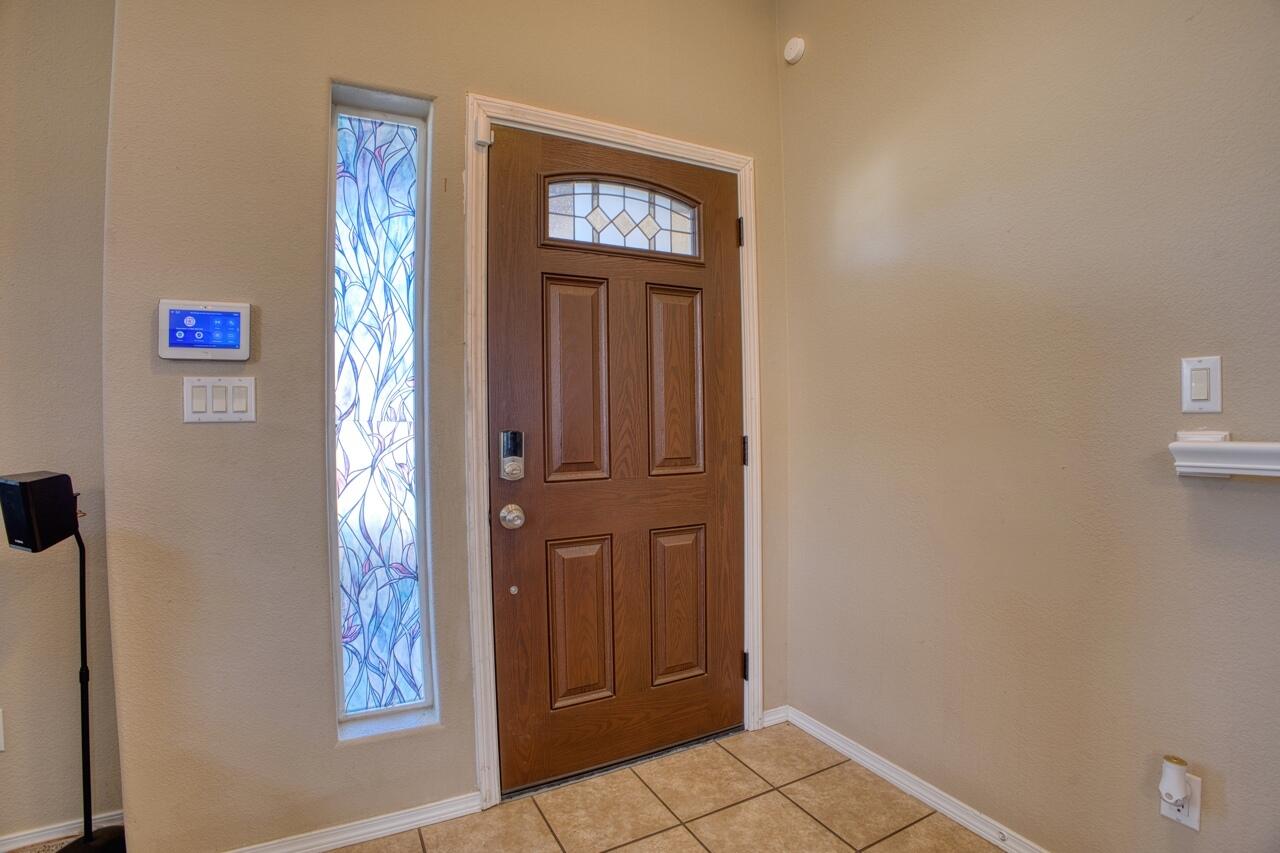 8100 Ventana Azul Avenue NW