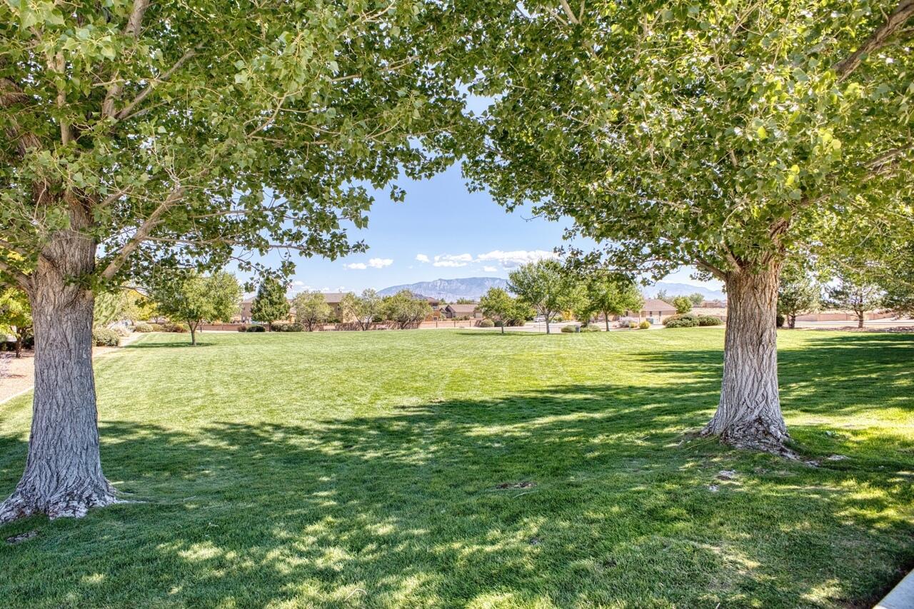 8100 Ventana Azul Avenue NW