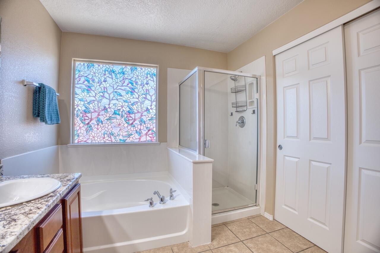 8100 Ventana Azul Avenue NW