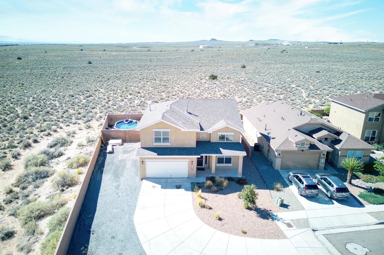 8100 Ventana Azul Avenue NW