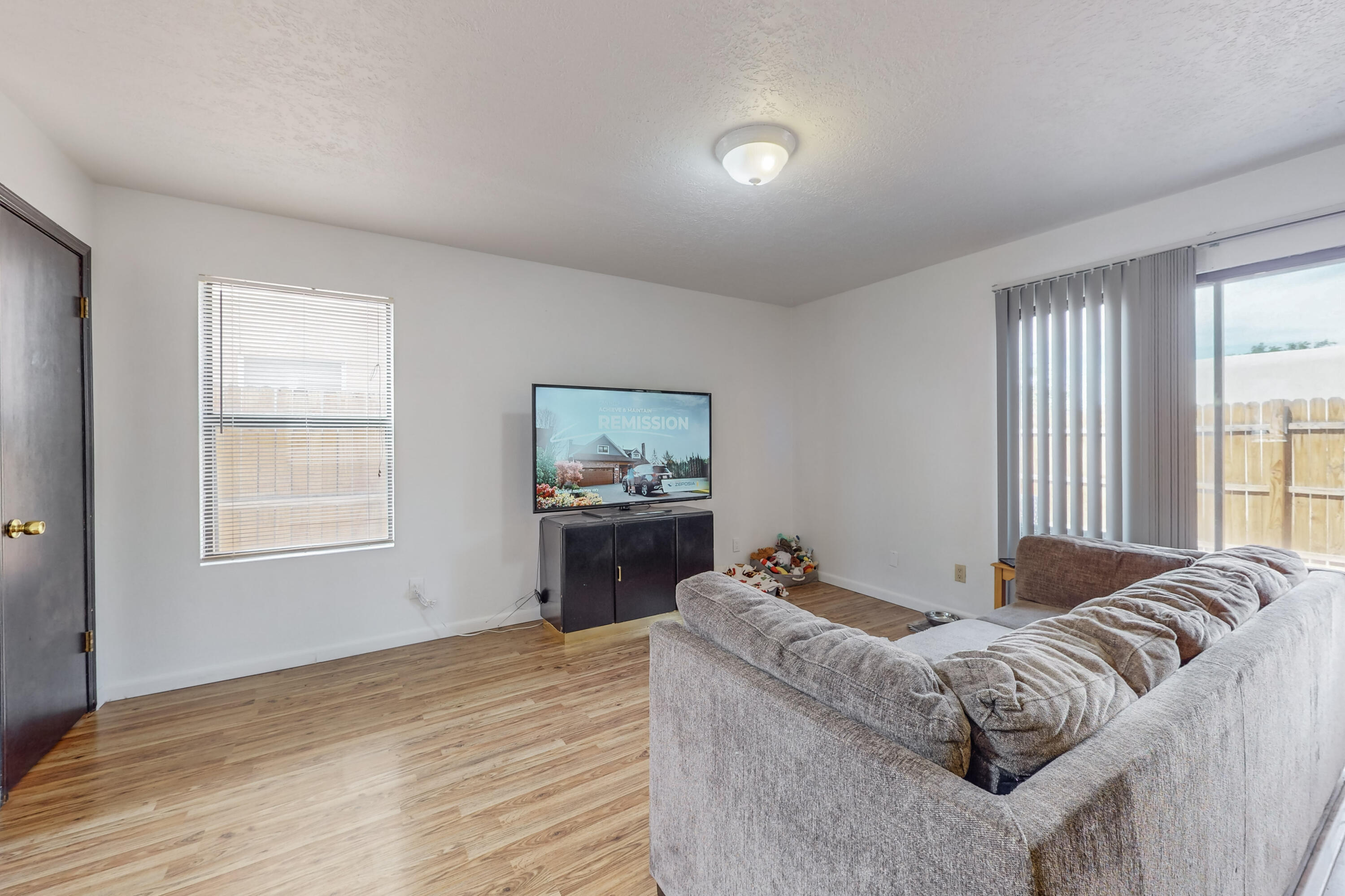 703 Menaul Boulevard NW