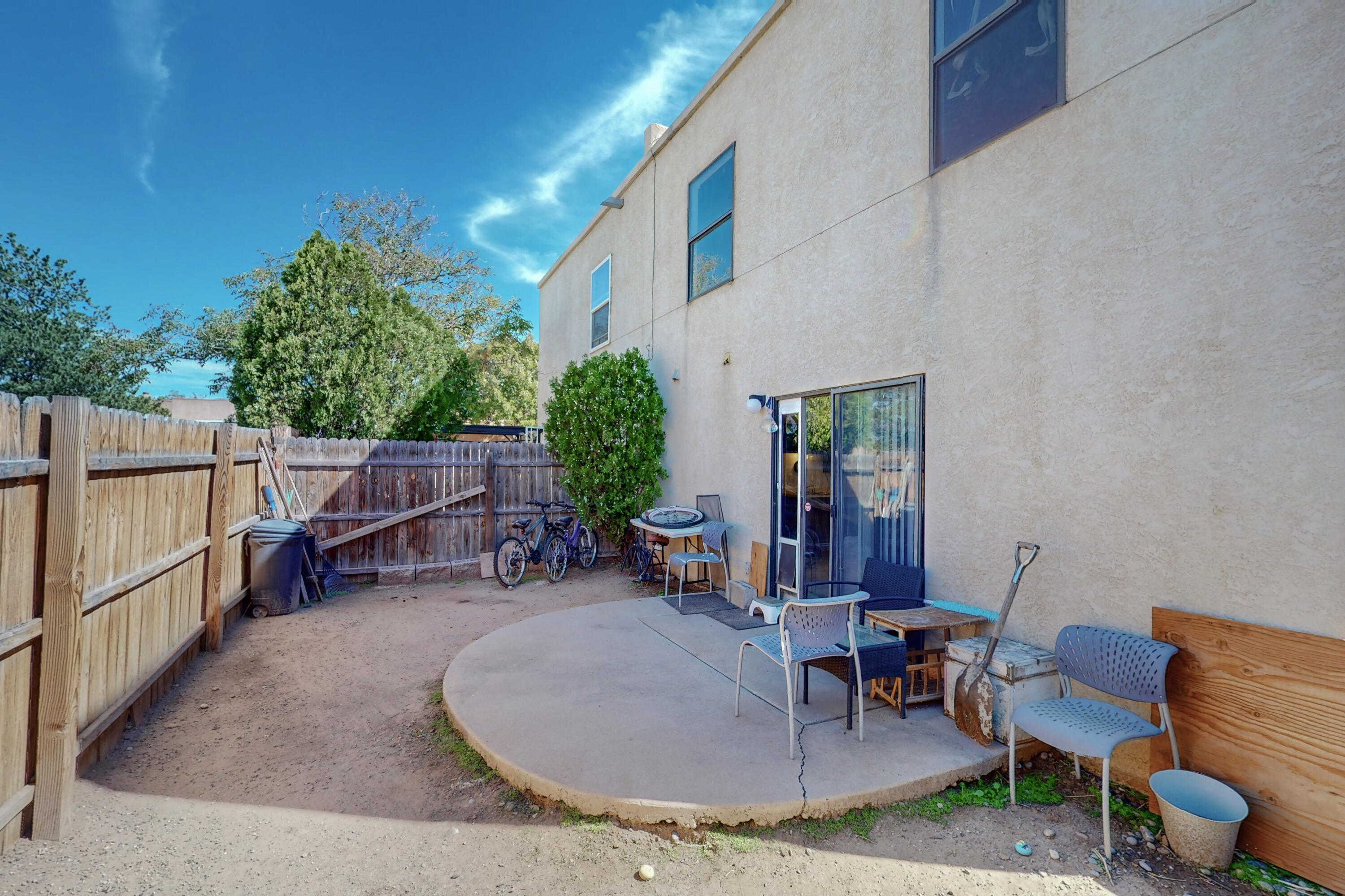 703 Menaul Boulevard NW