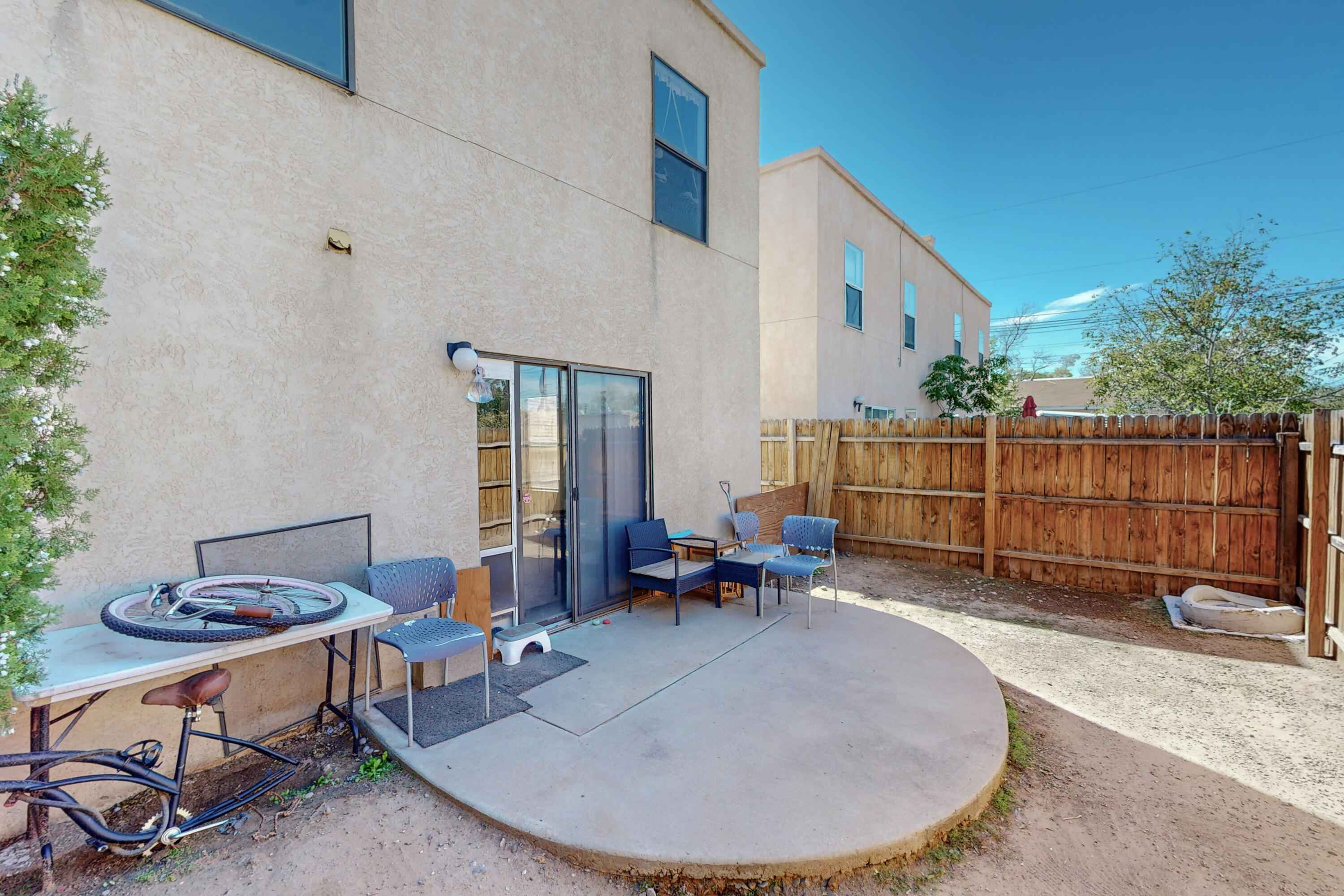 703 Menaul Boulevard NW