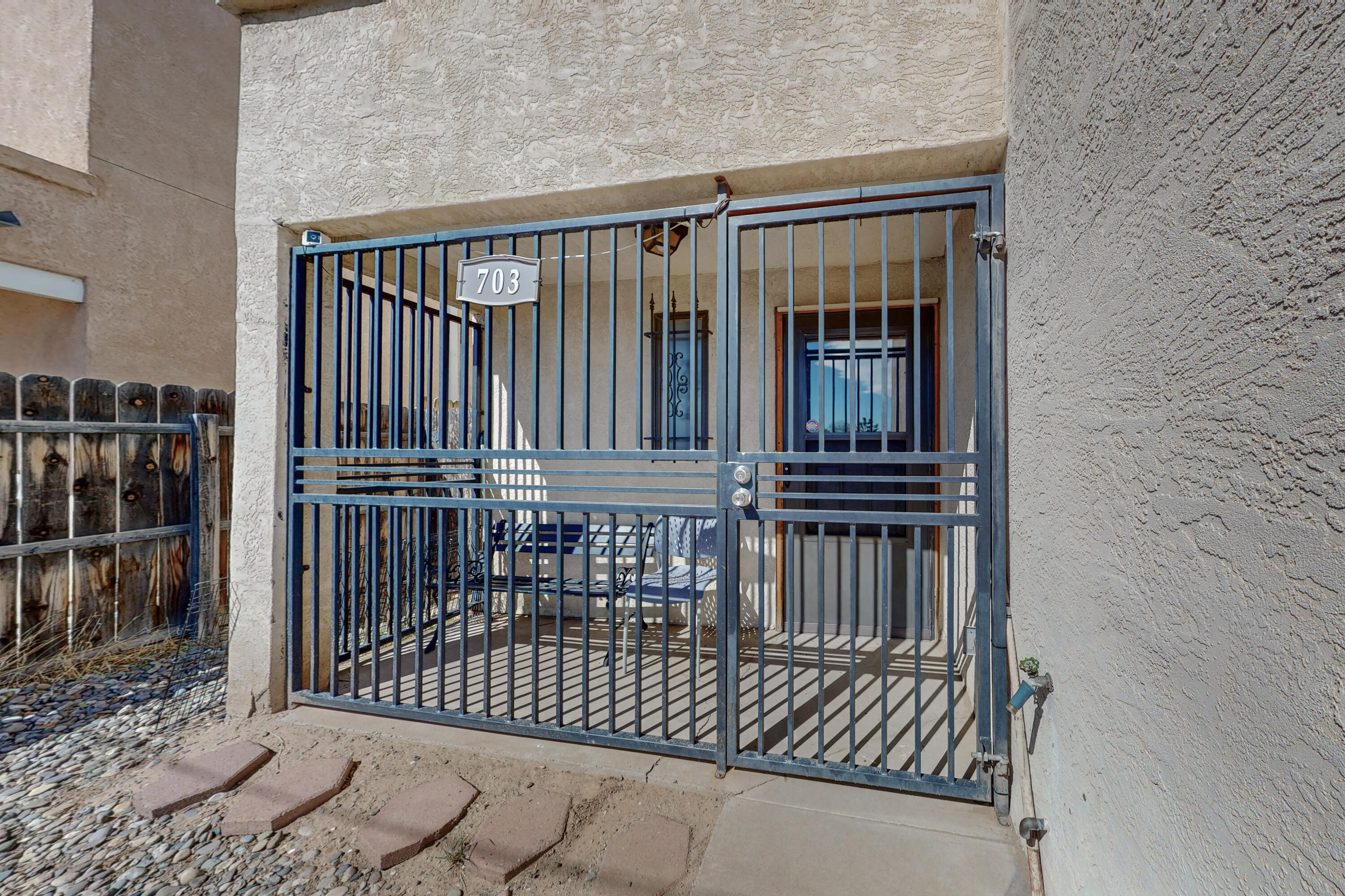 703 Menaul Boulevard NW