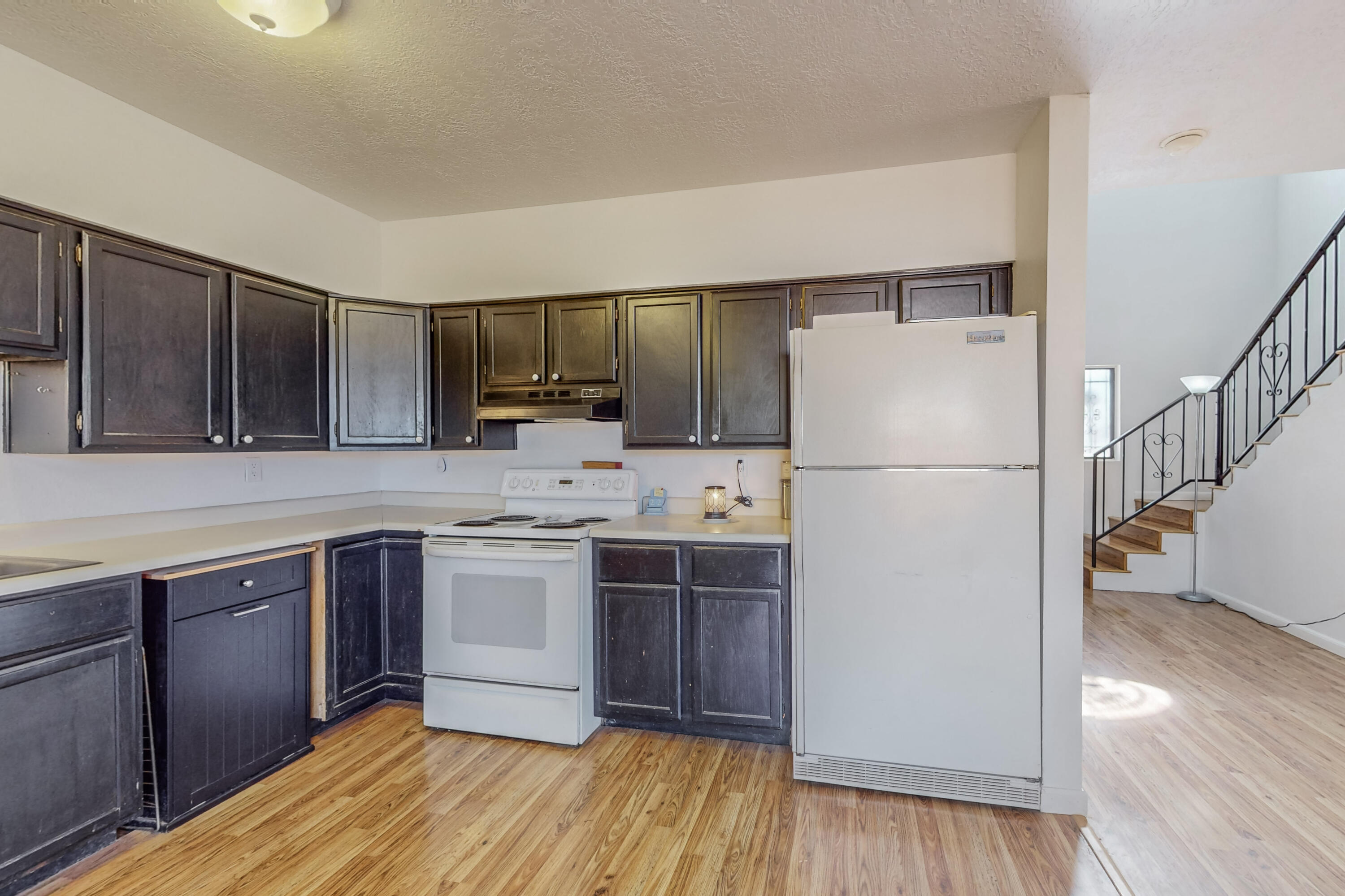 703 Menaul Boulevard NW