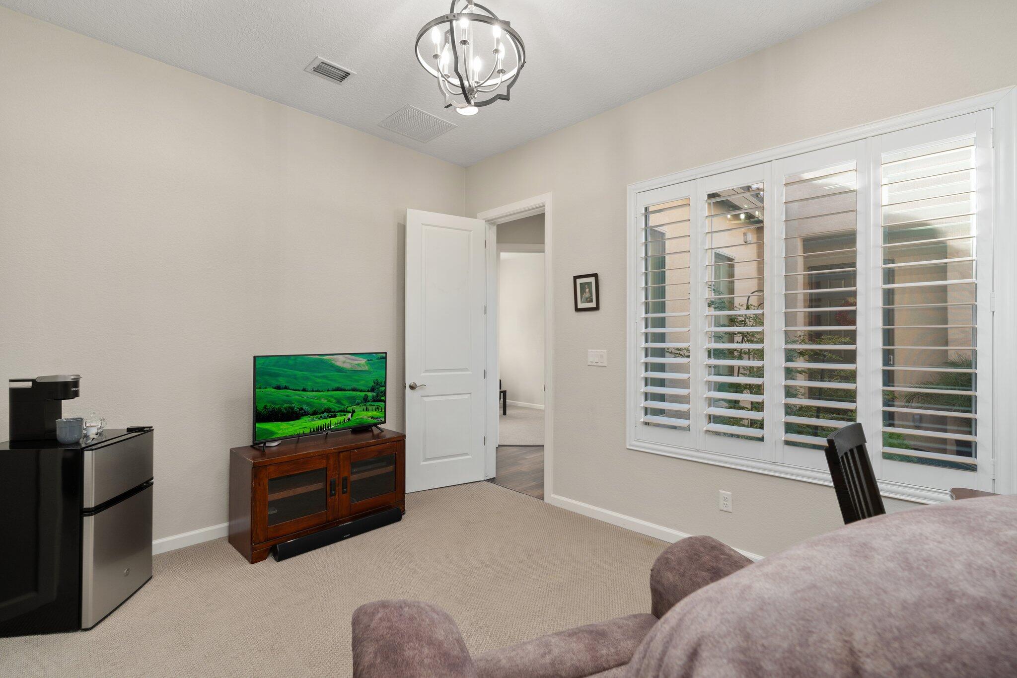 12236 Bear Valley Lane NW