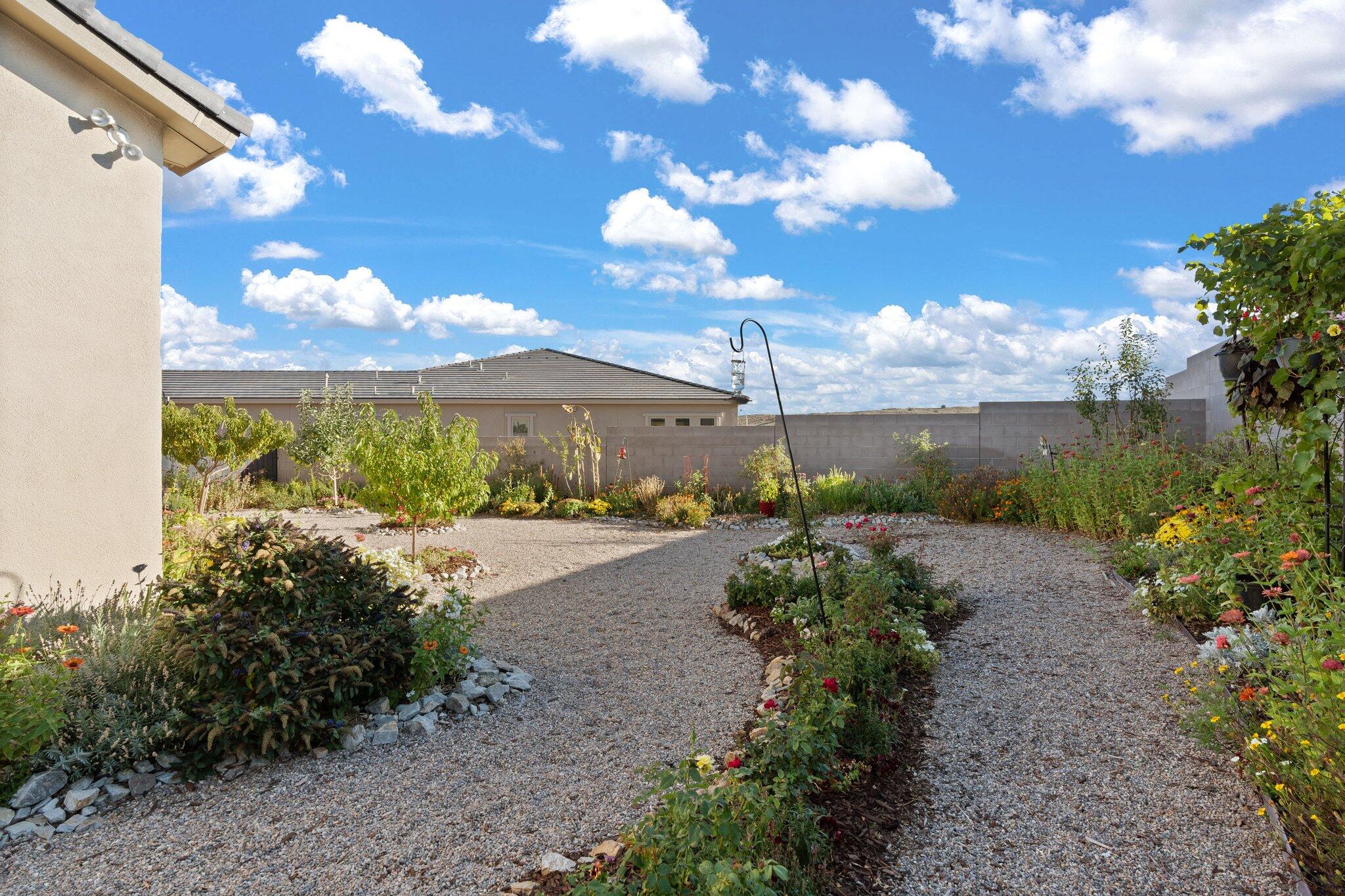 12236 Bear Valley Lane NW