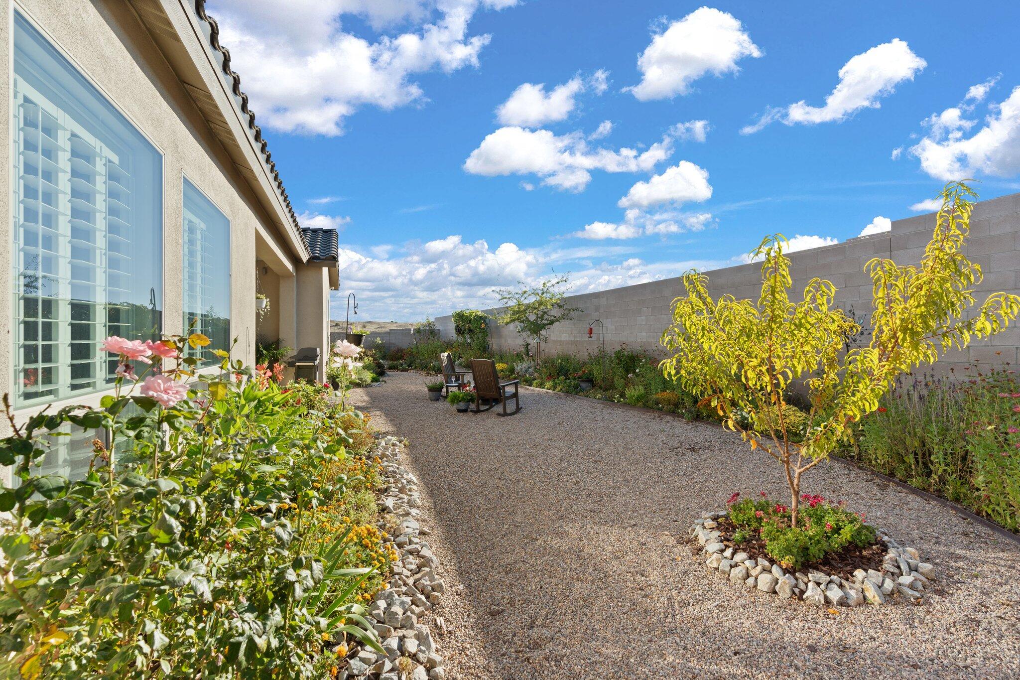 12236 Bear Valley Lane NW