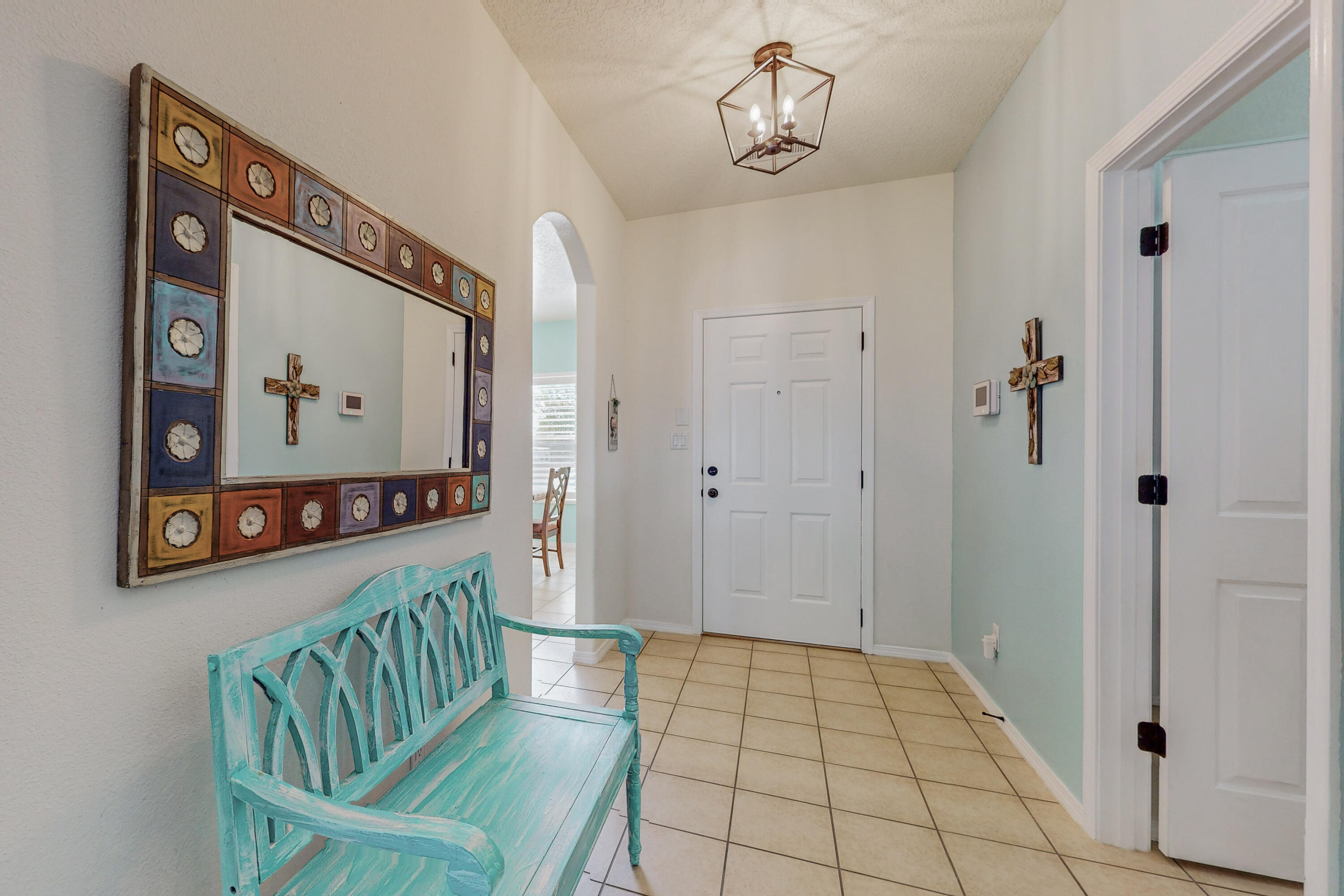 10924 Estribo Street NW