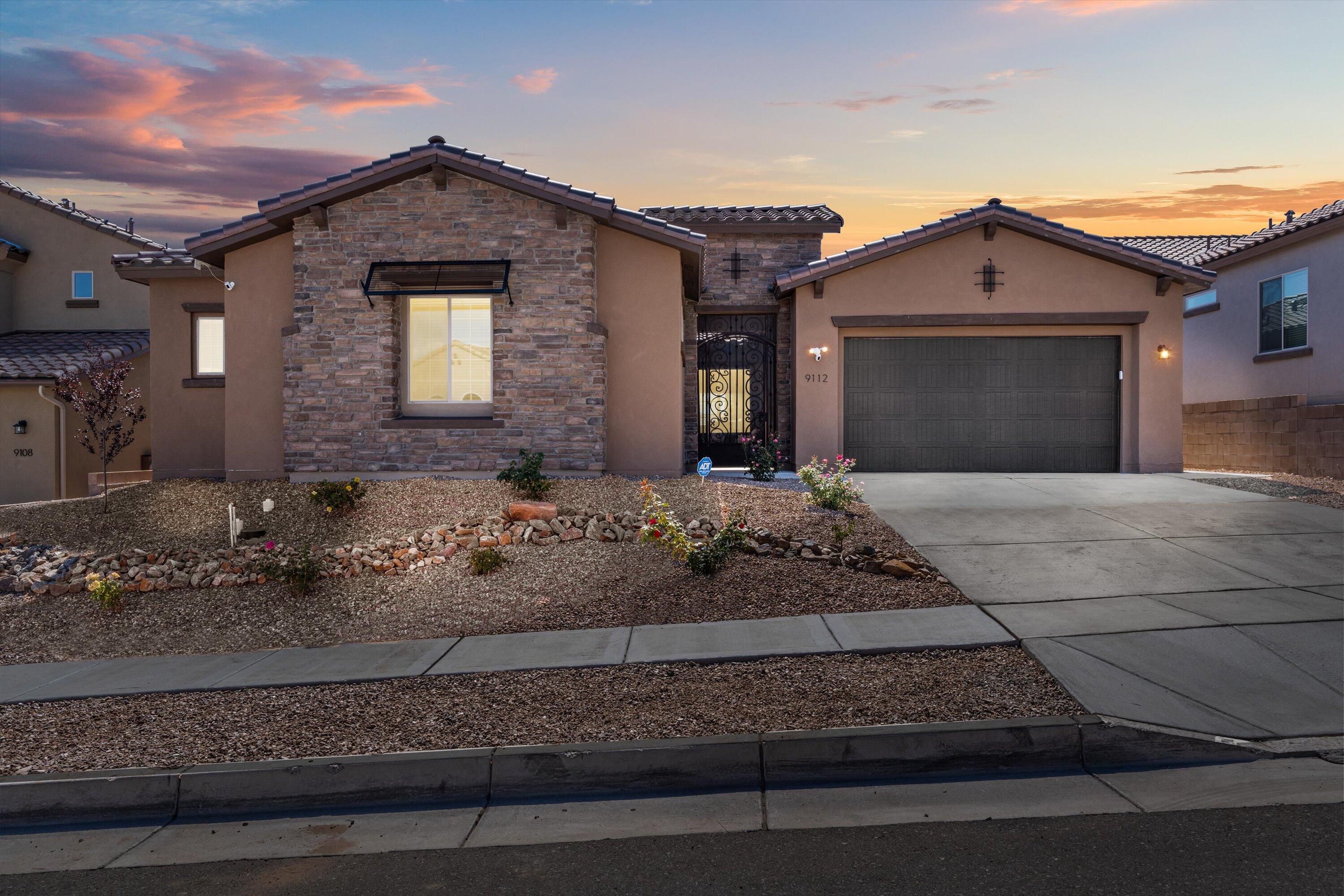 9112 Vista Dibujo Road NW