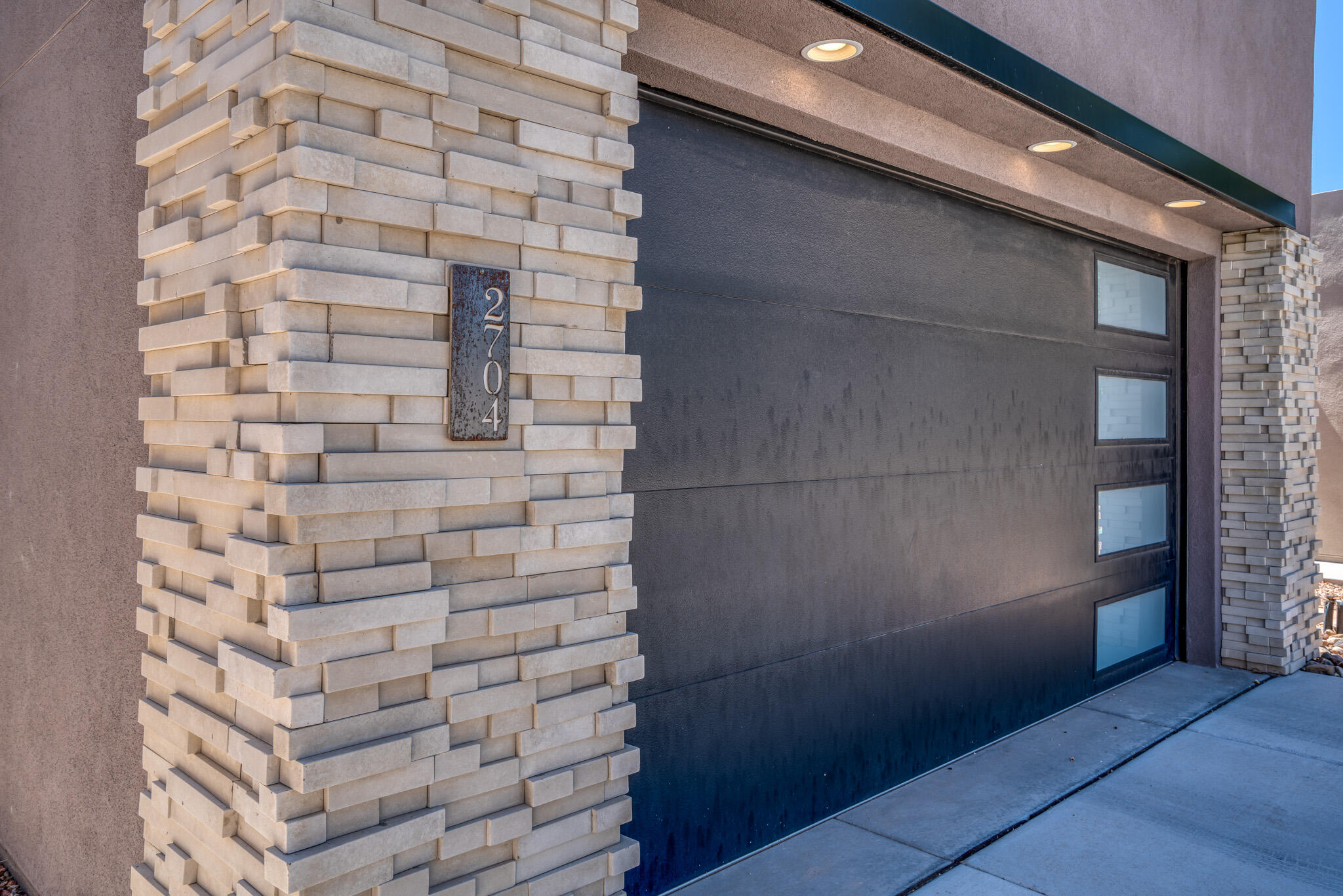 2704 Puerta Del Bosque Lane NW