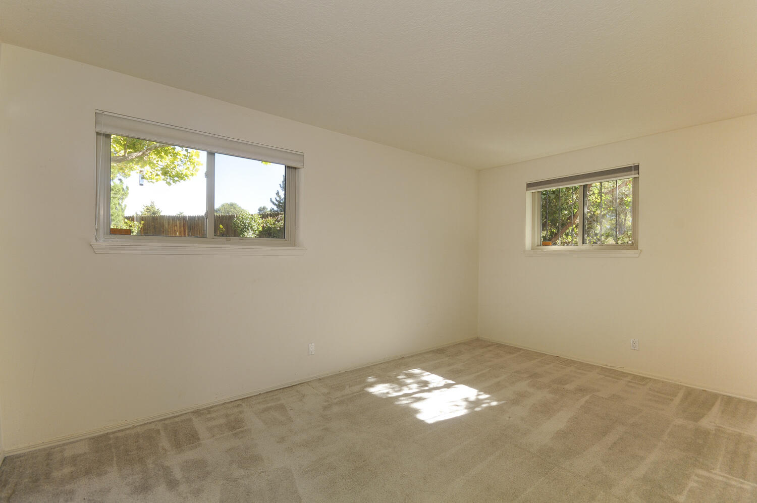 9212 Orlando Place NE