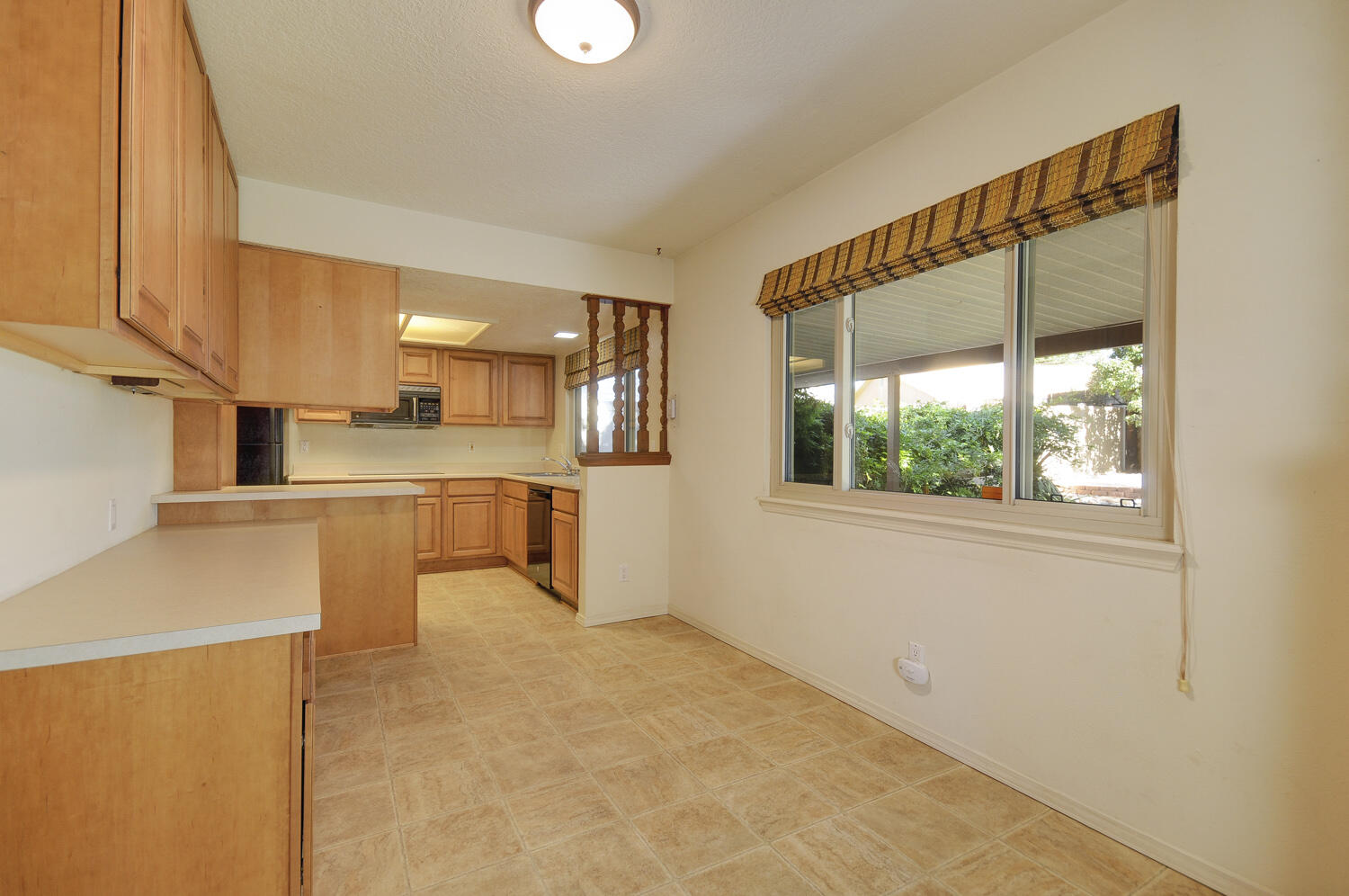 9212 Orlando Place NE