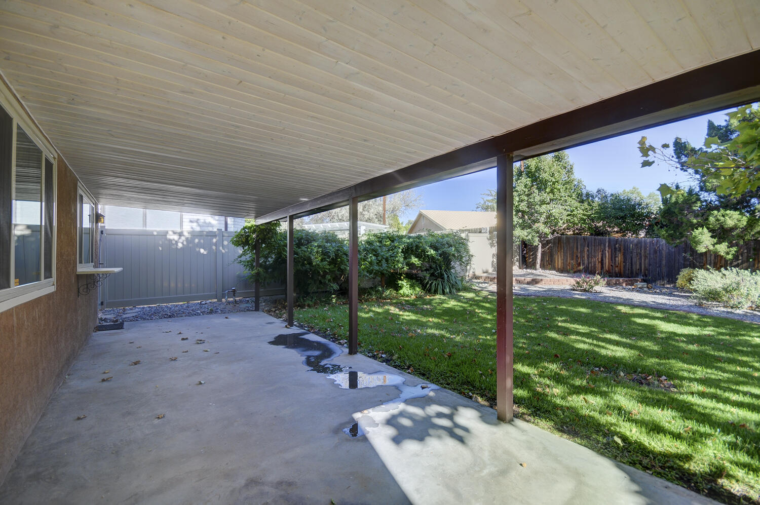 9212 Orlando Place NE