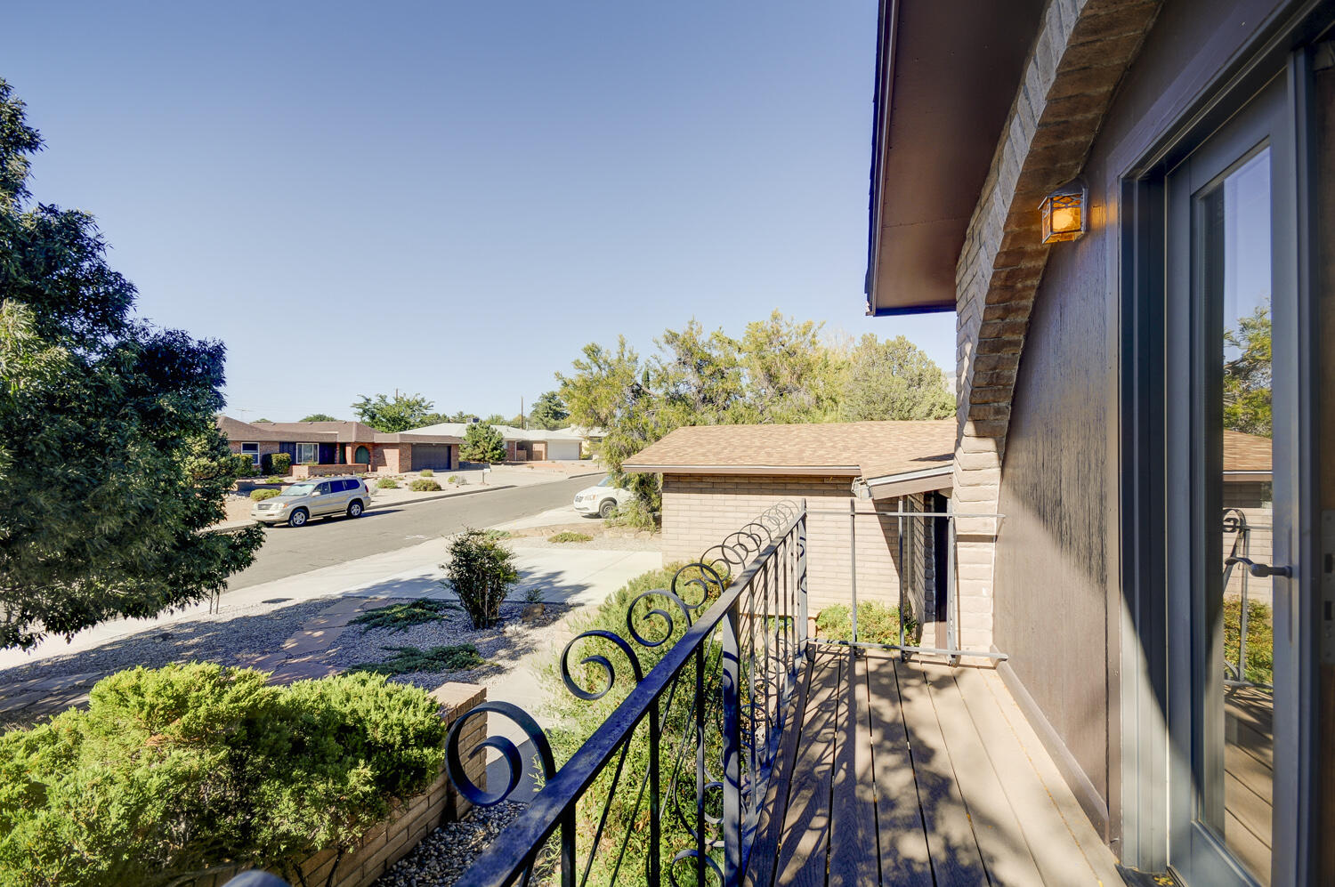 9212 Orlando Place NE