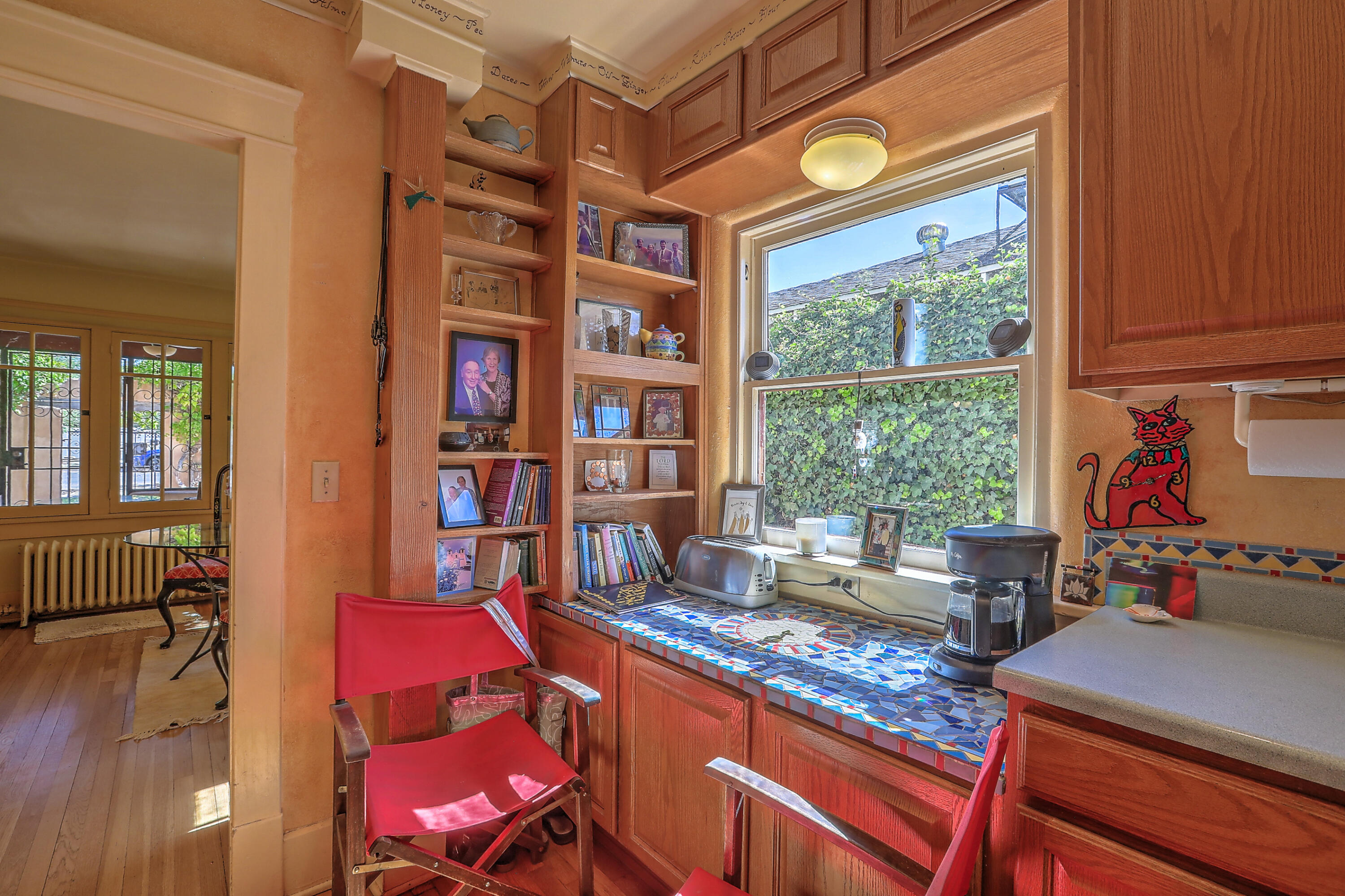 201 Richmond Drive SE