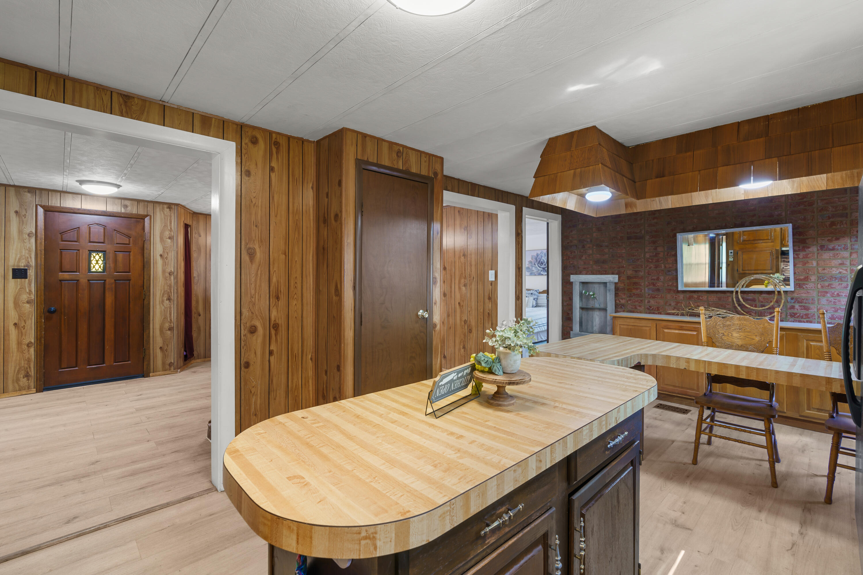 130 Stubborn Pine Road