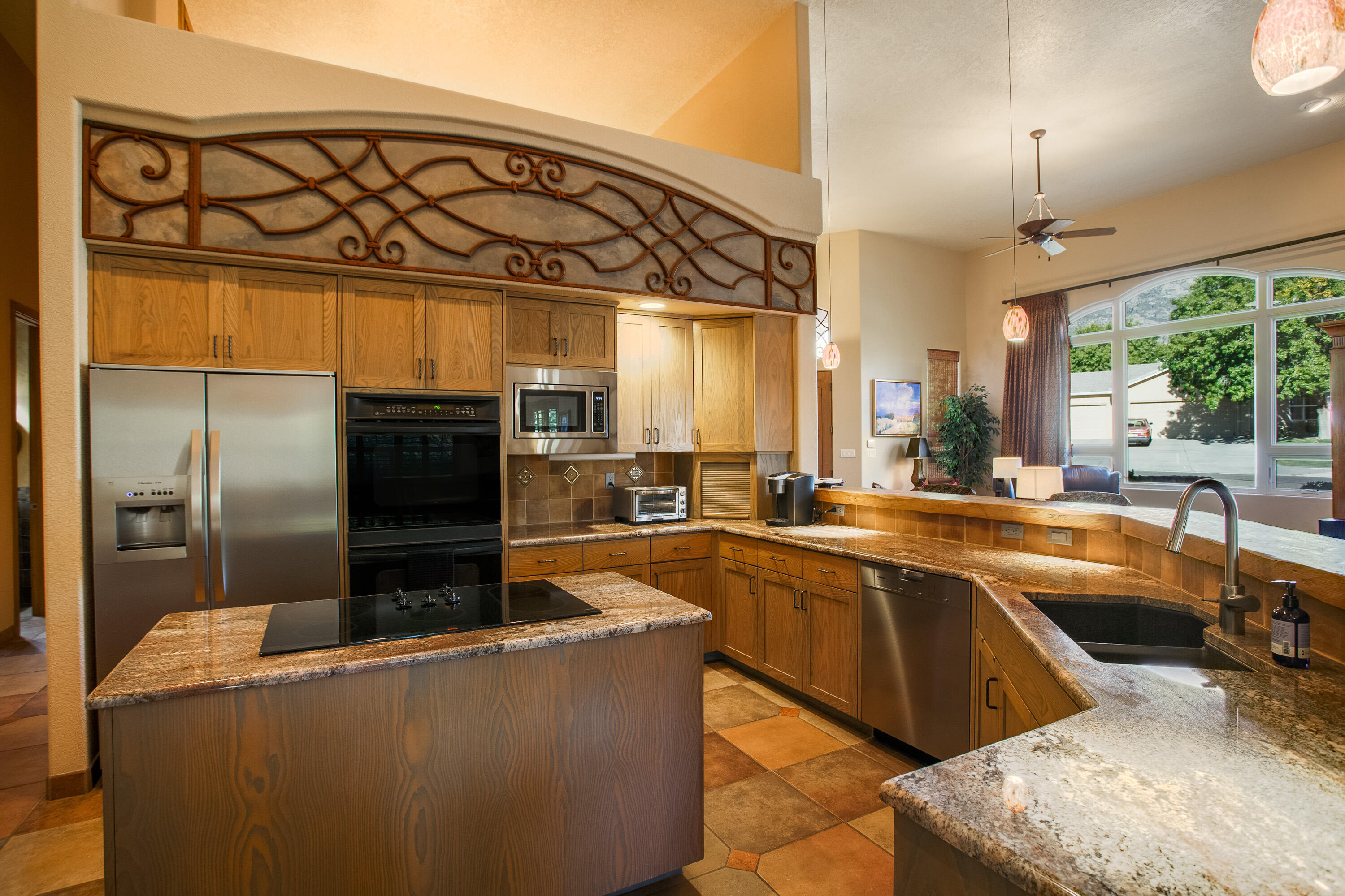 8601 Madras Drive NE