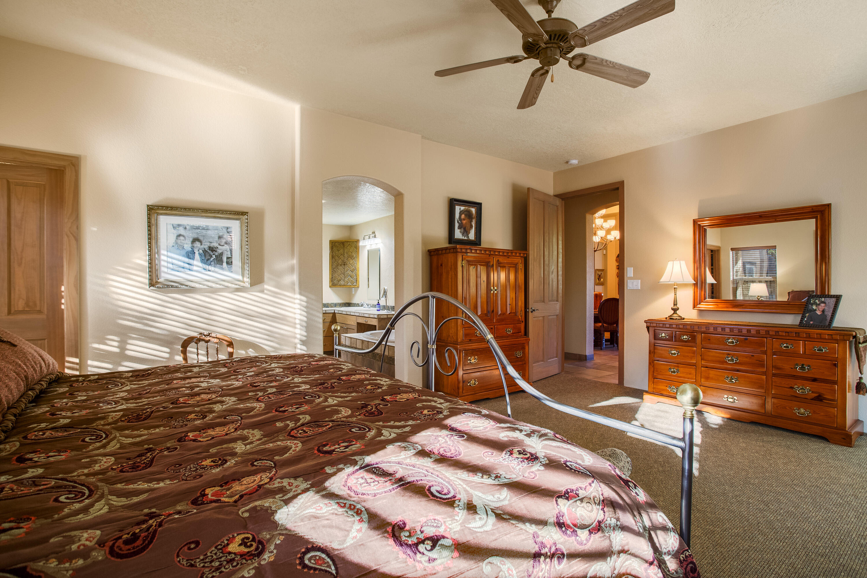 8601 Madras Drive NE