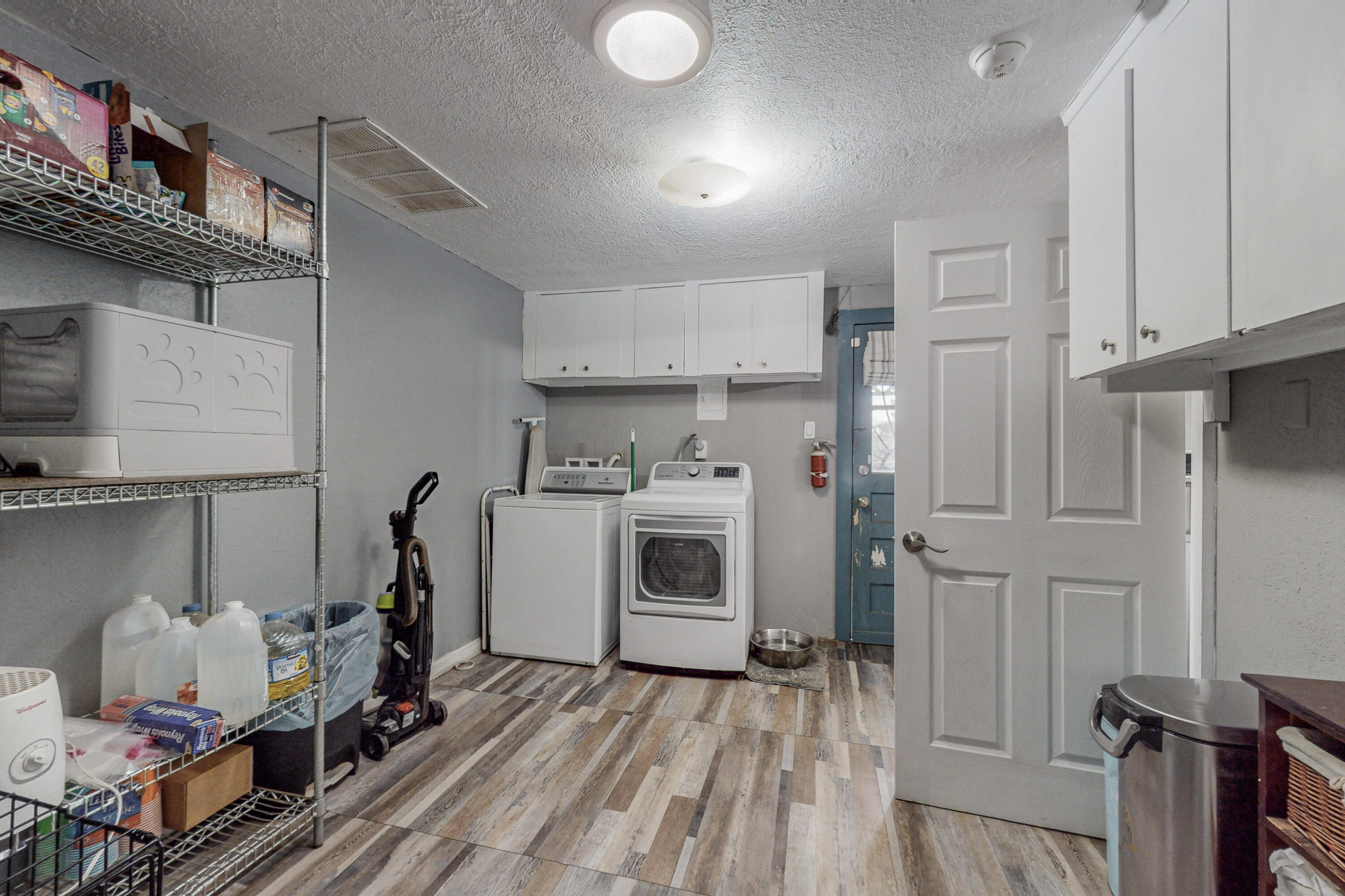 11000 Mahlon Avenue NE