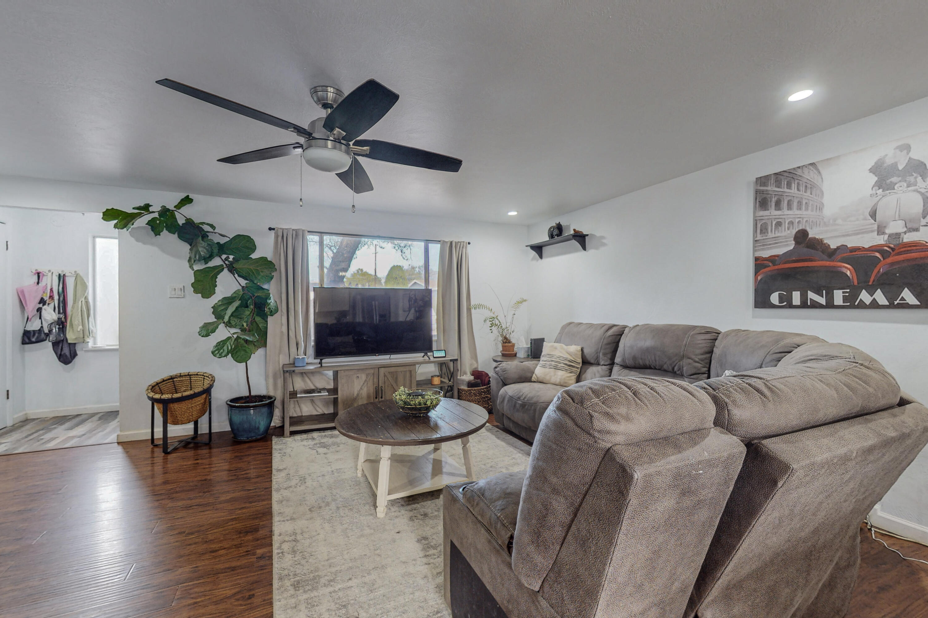 11000 Mahlon Avenue NE