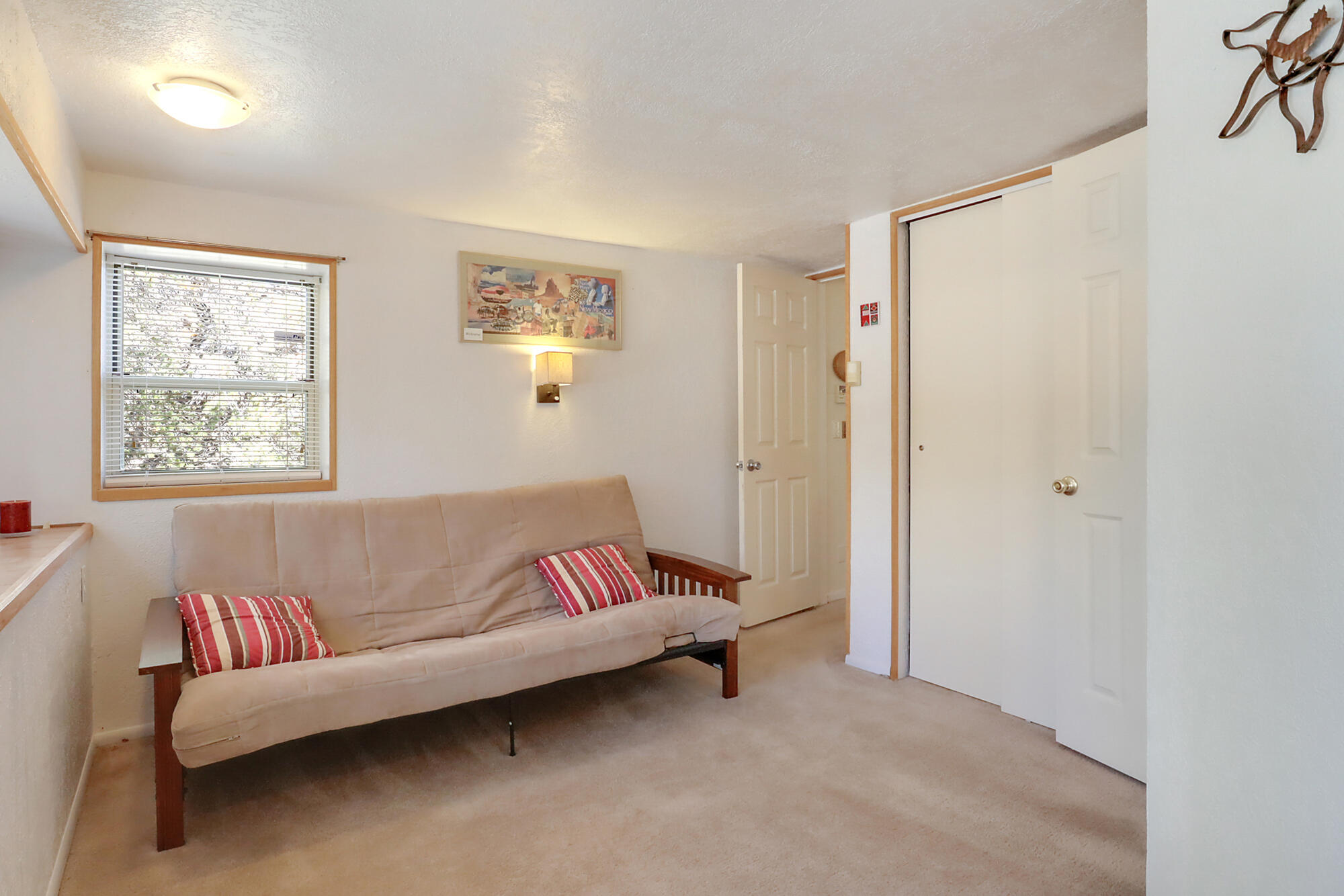 17 Lucas Road