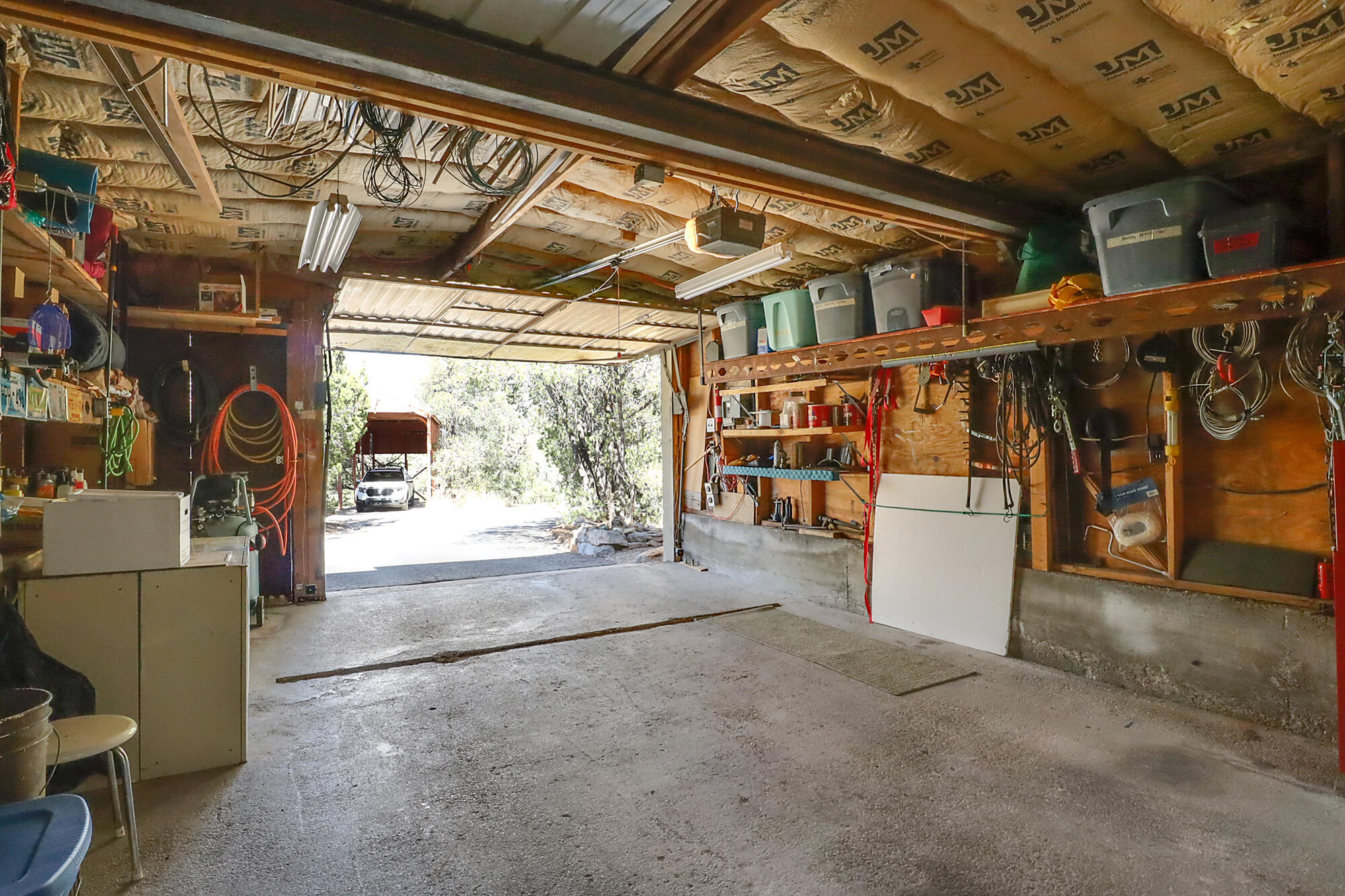 17 Lucas Road