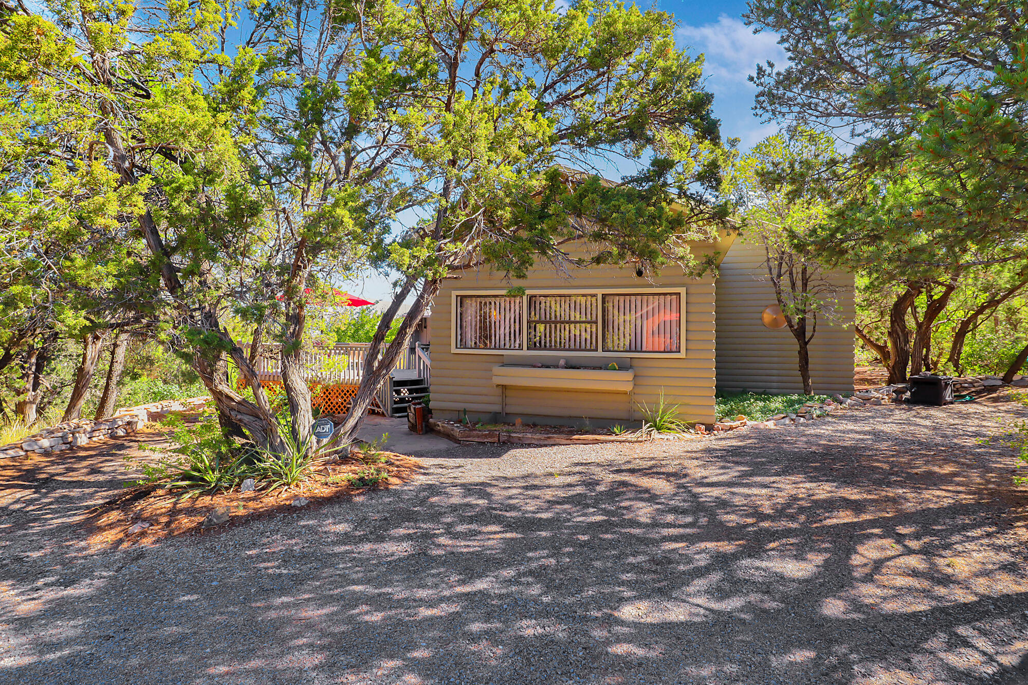17 Lucas Road