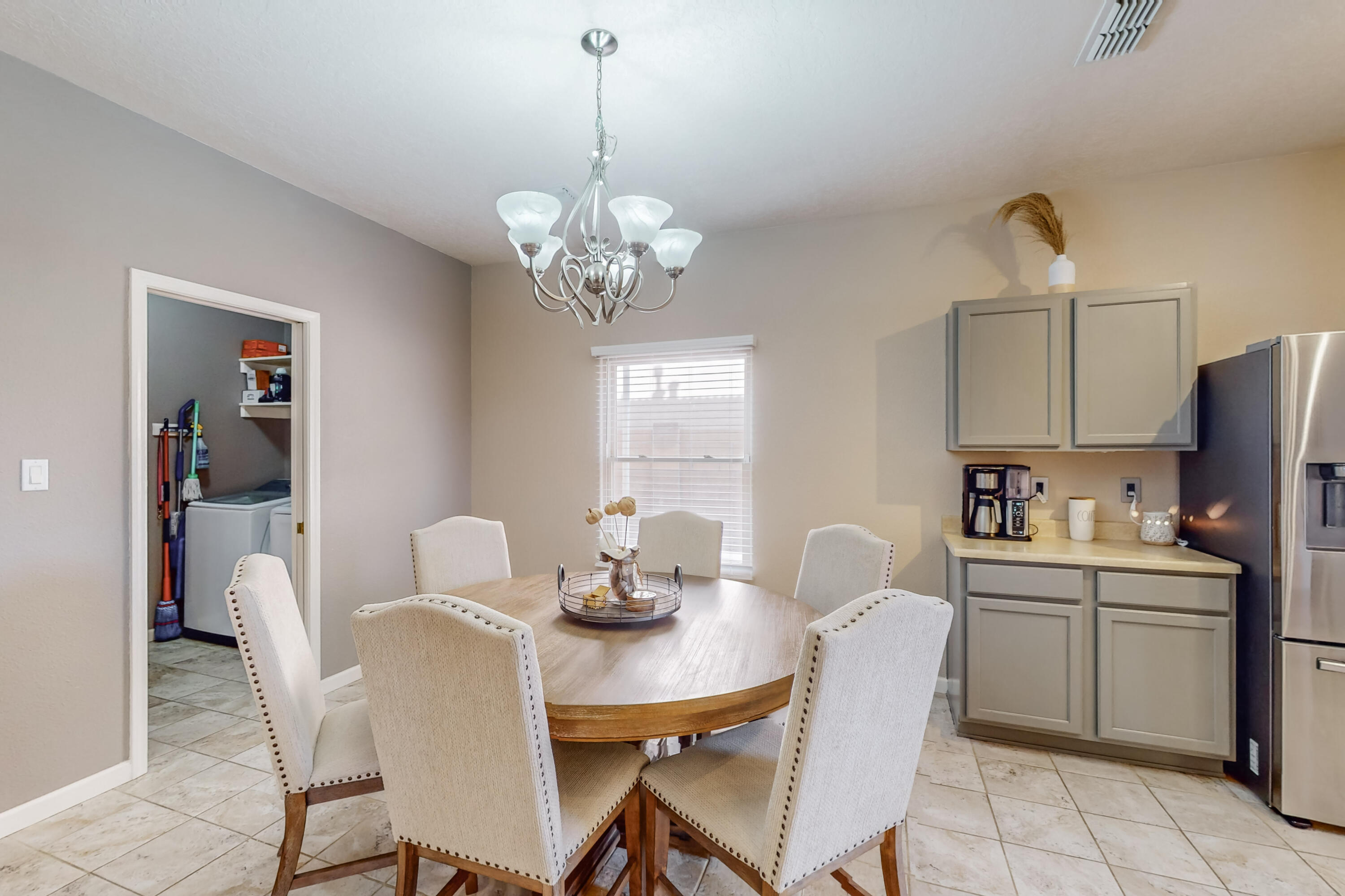 3200 San Ildefonso Loop NE