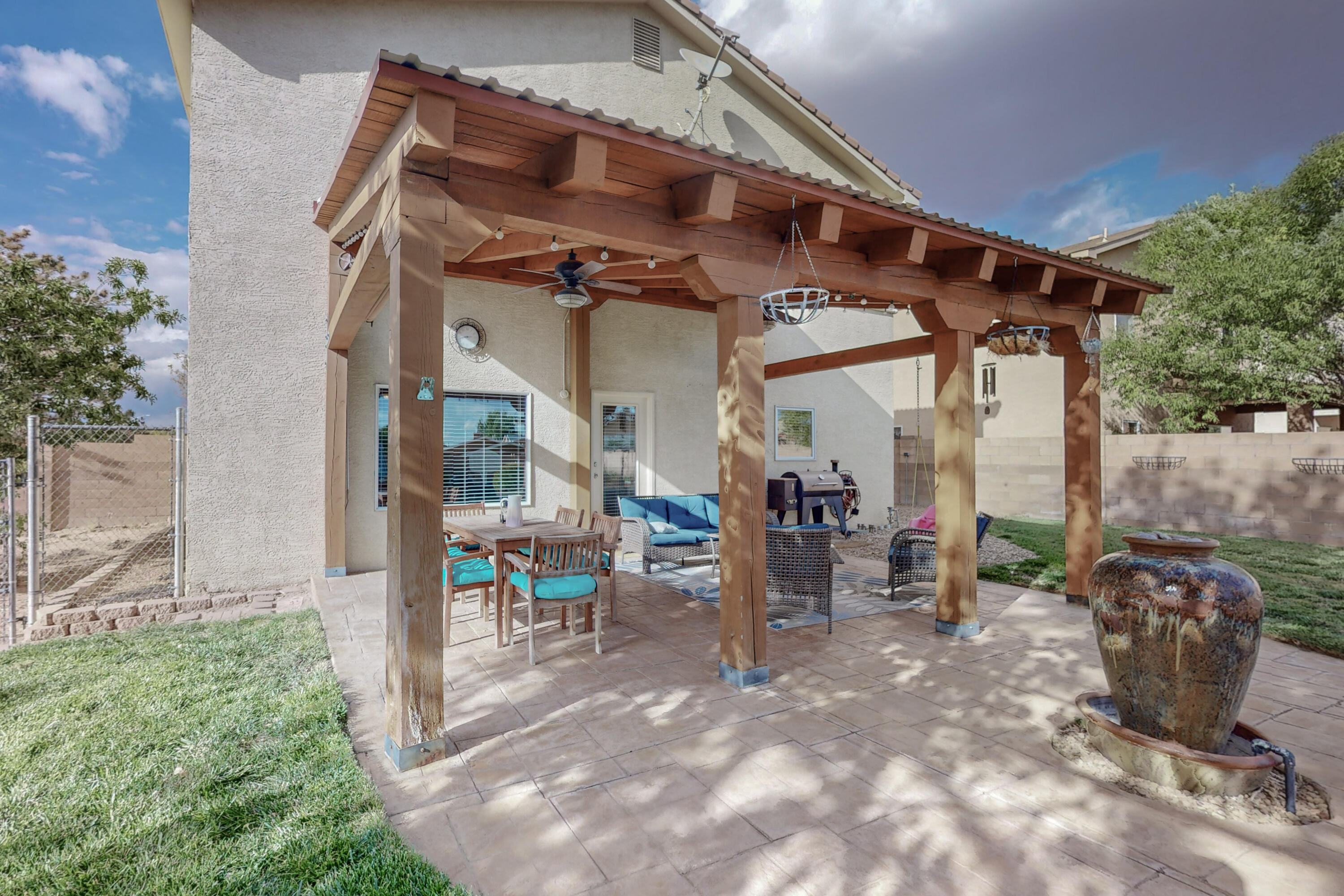 3200 San Ildefonso Loop NE