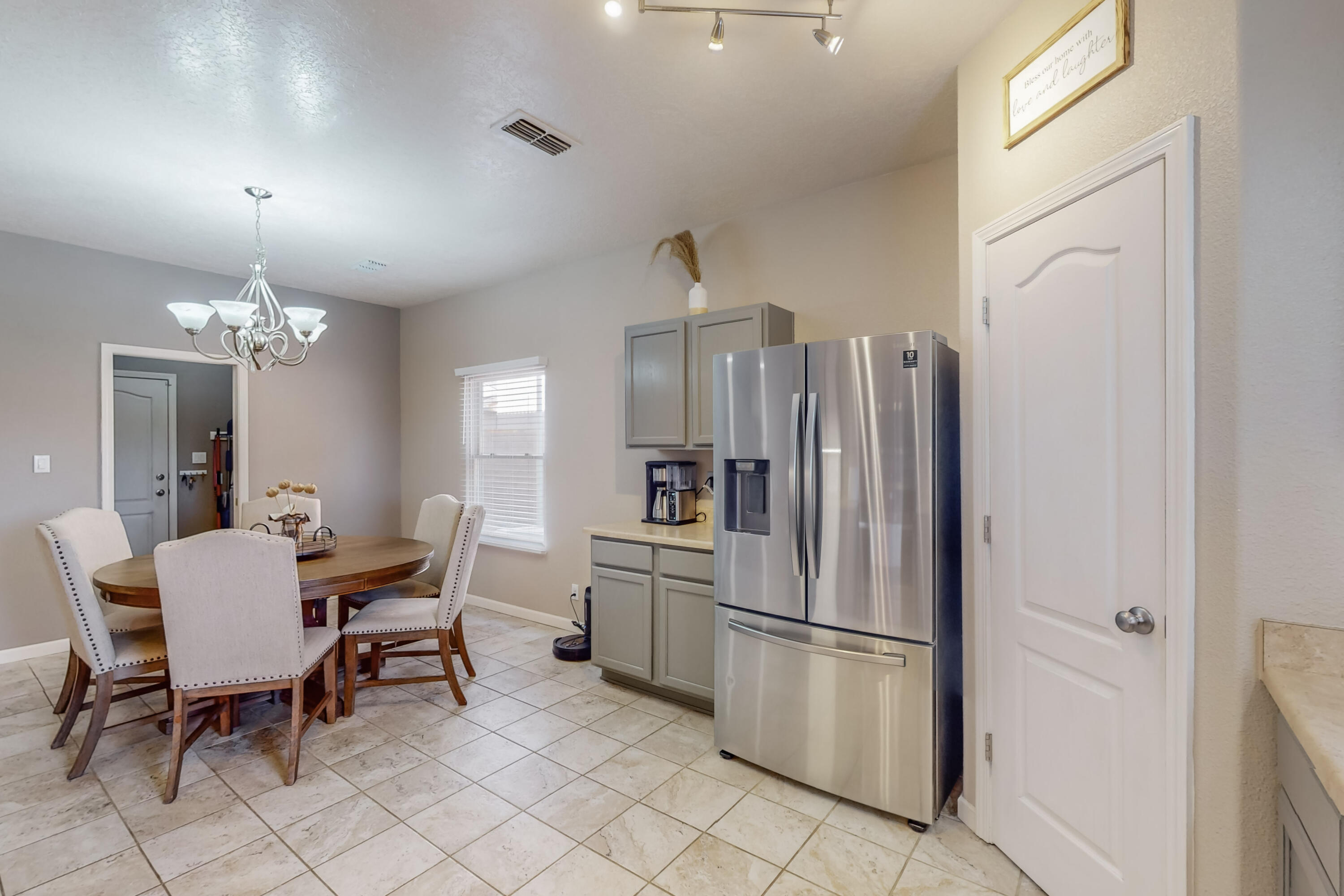 3200 San Ildefonso Loop NE